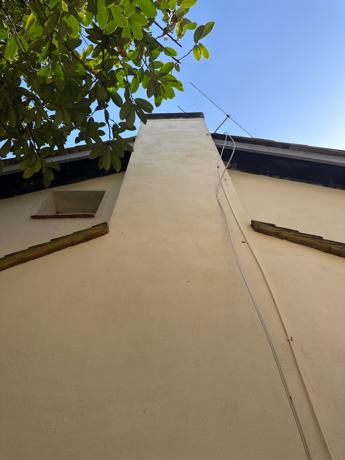 Roof And Render Clean Surrey by Ges Exterior Cleaning ltd