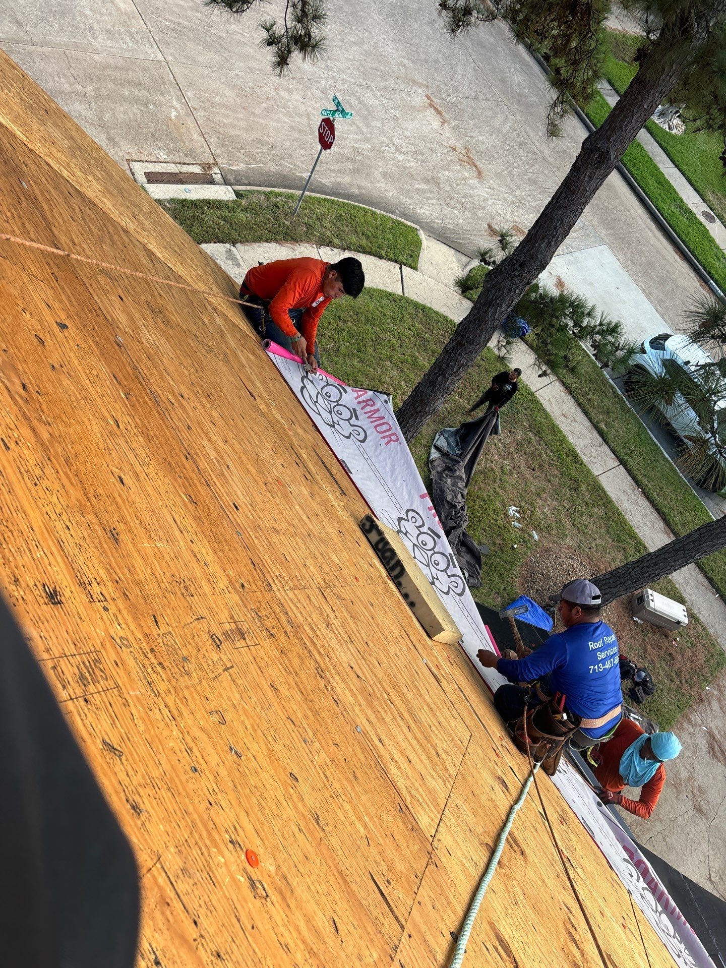 Roof Installation Houston by Roof Repair Company