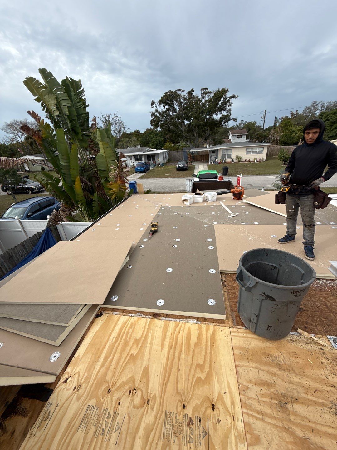Project in St. Petersburg 33702 by Mitchell Roofing Company LLC