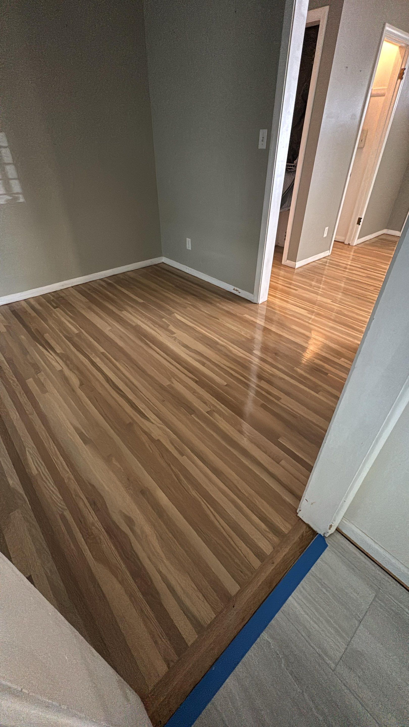Hardwood Floor Refinishing in Prairie Village Home by Rippnfinish