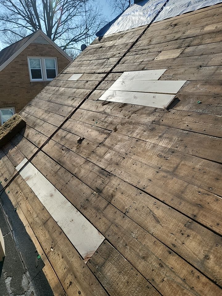 ATLAS PINNACLE COLOR: BLACK SHADOW, DRIP EDGE: BLACK by Eagle Eye Roofing