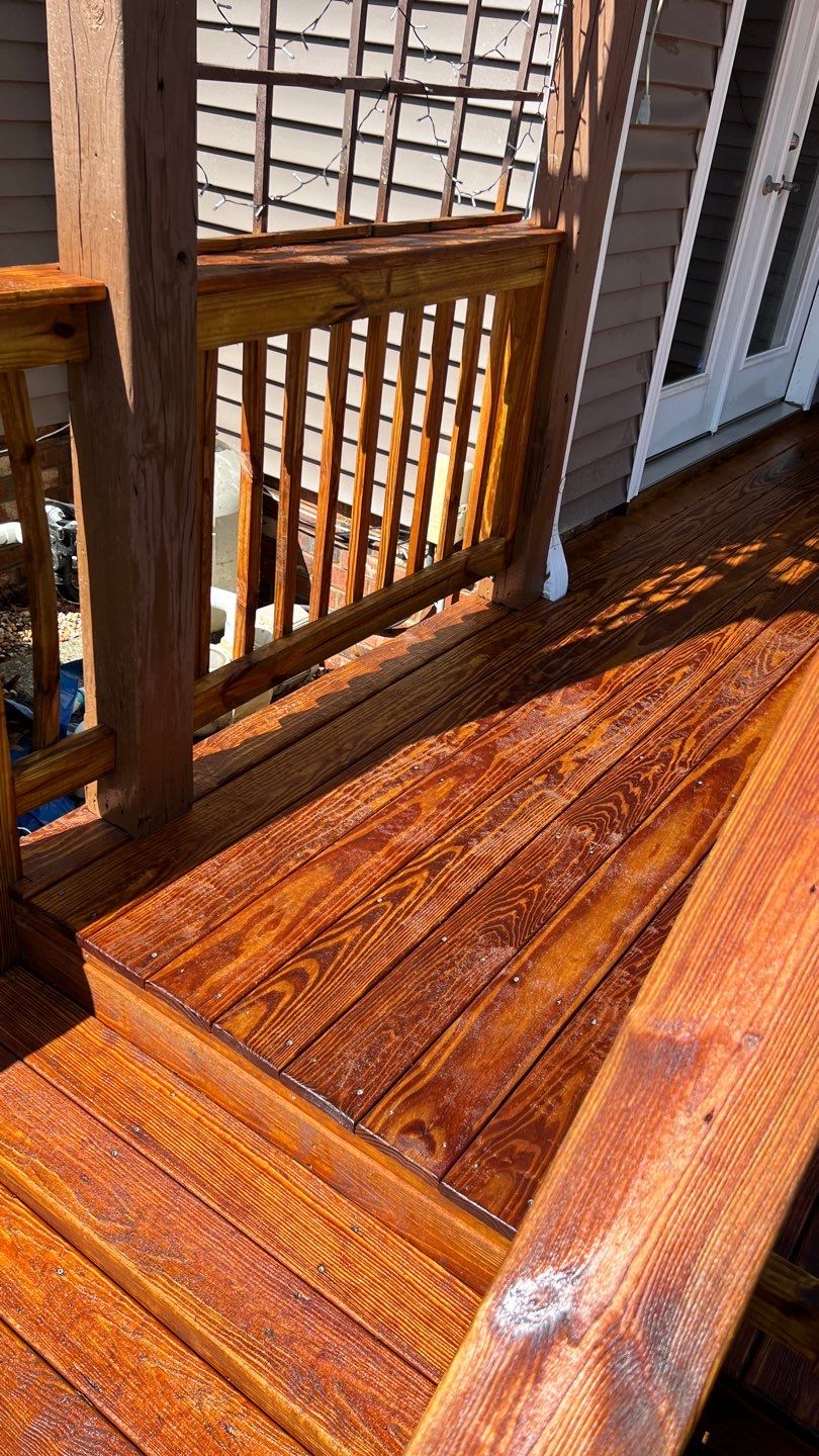 Weathered Deck using Wood Sealant by DuraSeal