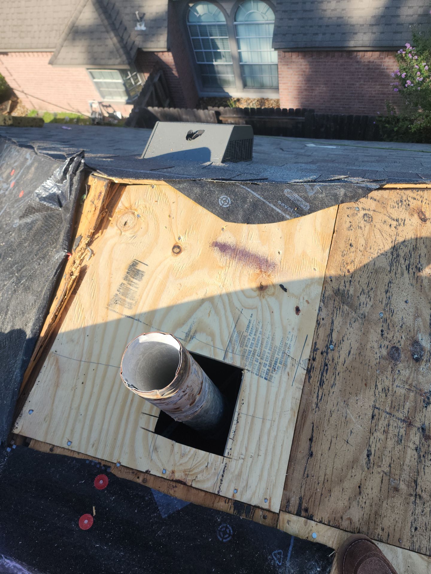 Residential Roofing Installation using Owen's Corning Duration (Lifetime) Shingles by Roof Repair Company