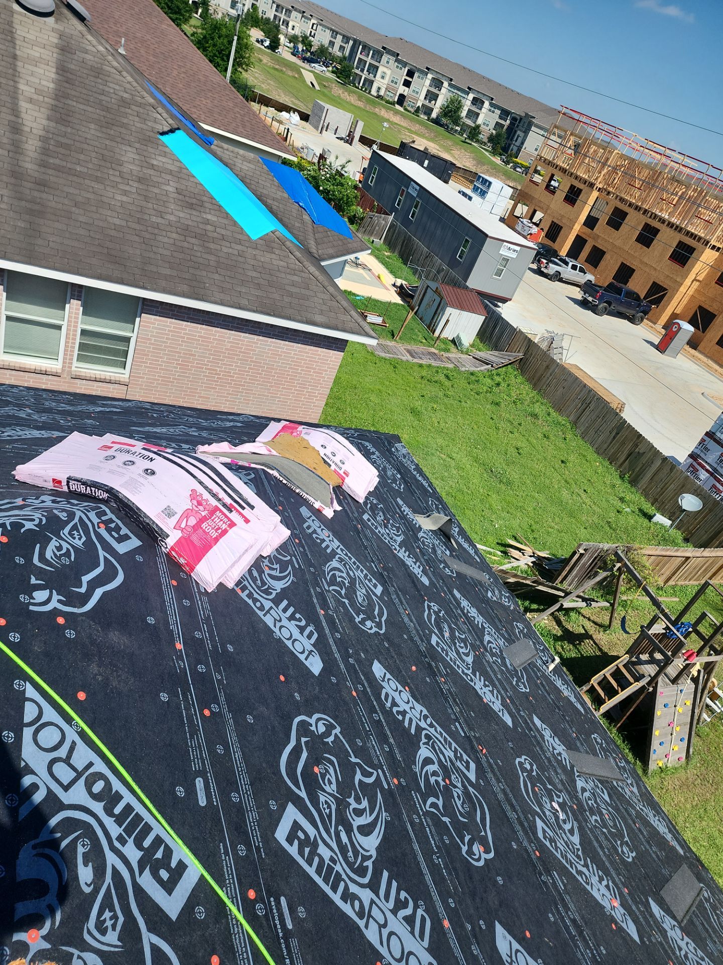 Residential Roofing Installation using Owen's Corning Duration (Lifetime) Shingles by Roof Repair Company