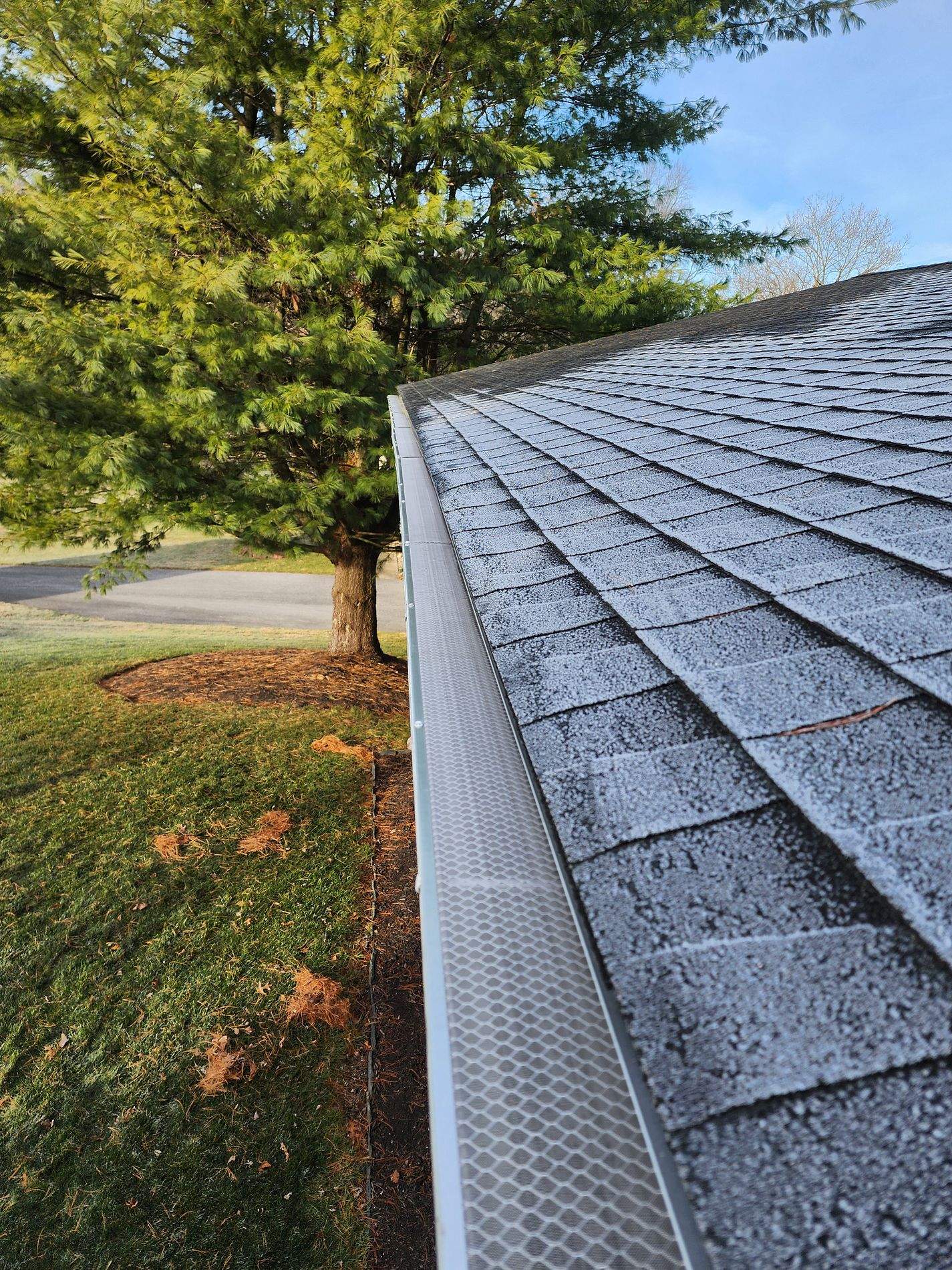 Gutter Repair, Gutter Cleaning, Gutter Guards by Roof Right Inc