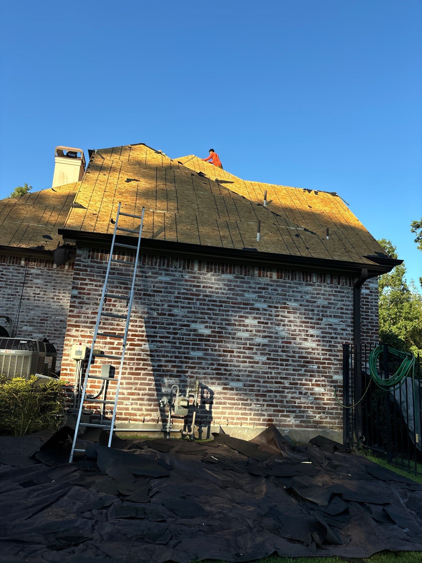 Residential Roofing Installation using Owen's Corning Duration (Lifetime) Shingles by Roof Repair Company