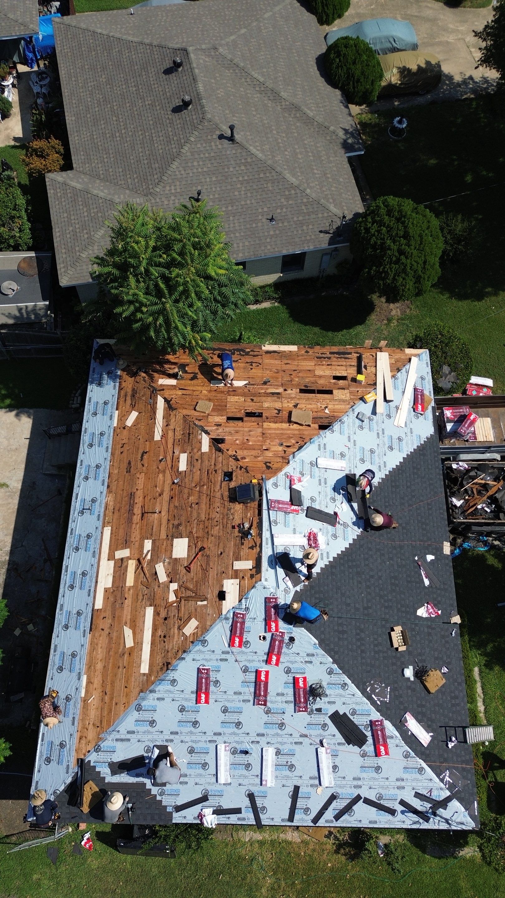 GAF Natural Shadow - Charcoal  by Top Sun Roofing