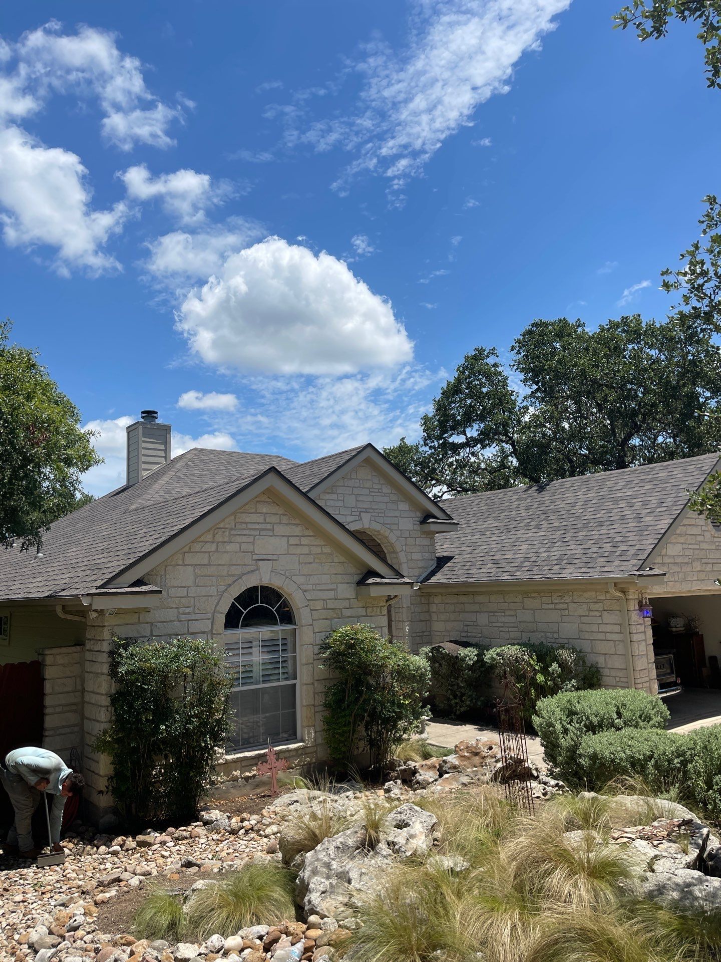 Residential Roofing Installation using IKO Dynasty Class 3 Driftshake by DeZign Roofing & Exteriors
