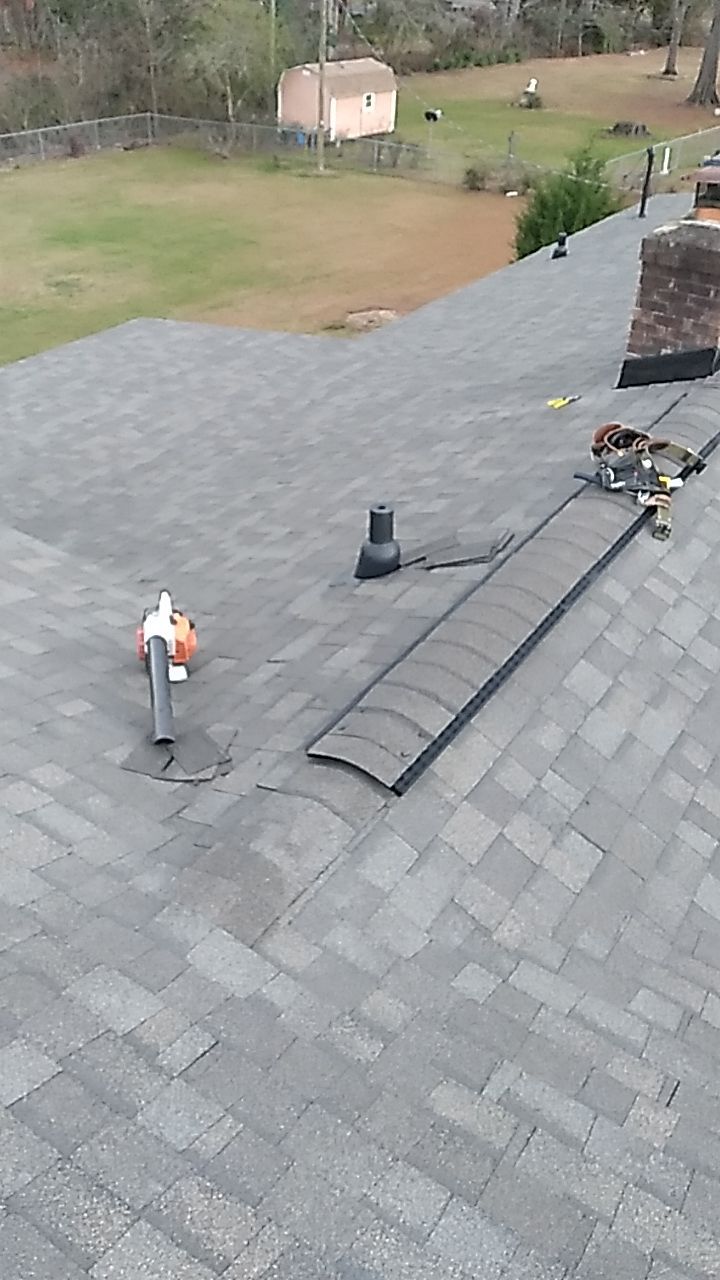 Residential Roofing Installation using Owens Corning Oakridge- Williamsburg Gray by Indigo State Roofing