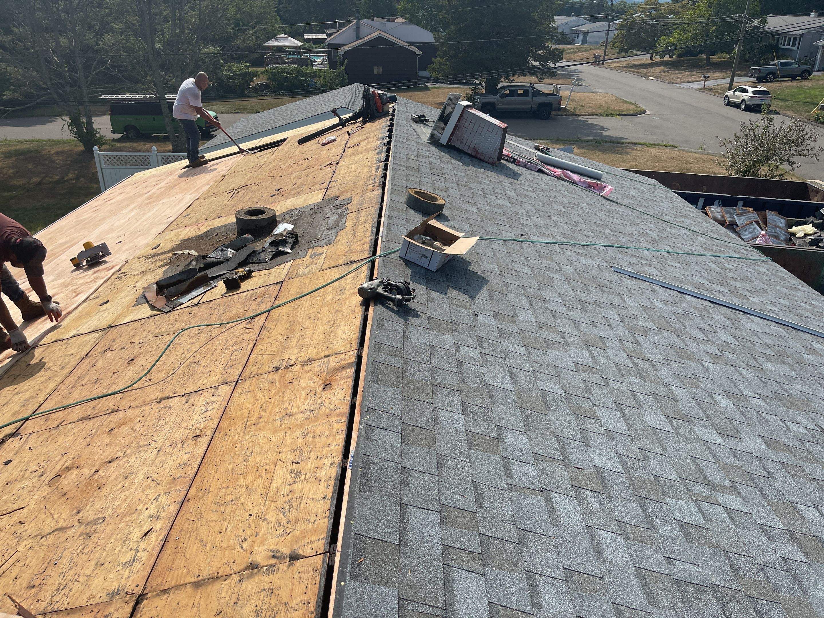 Fire Damage using Certainteed Mainsteet D4 and Owens corning quarry gray by A Plus Exterior