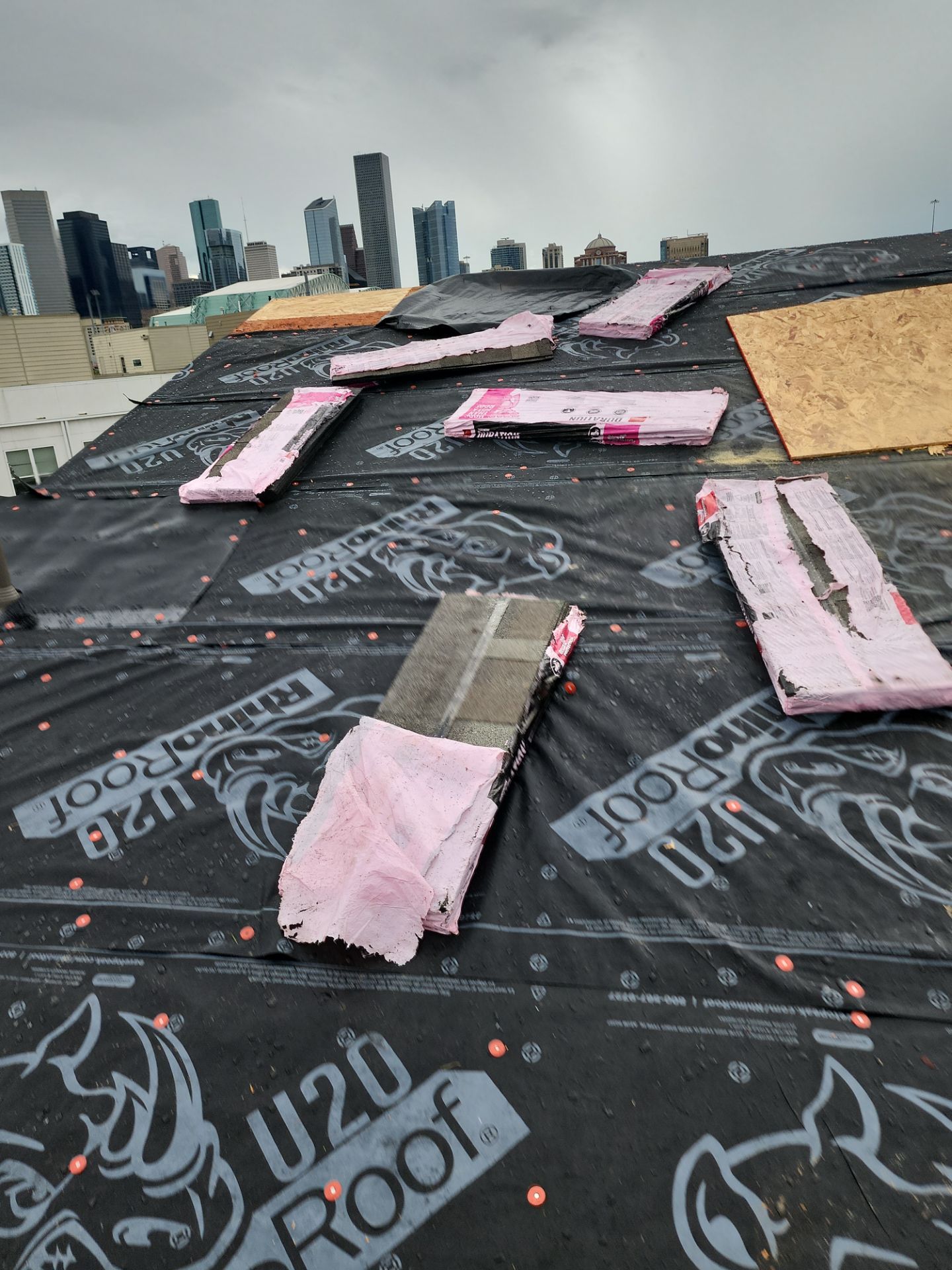 Residential Roofing Installation using Owen's Corning Duration (Lifetime) Shingles by Roof Repair Company