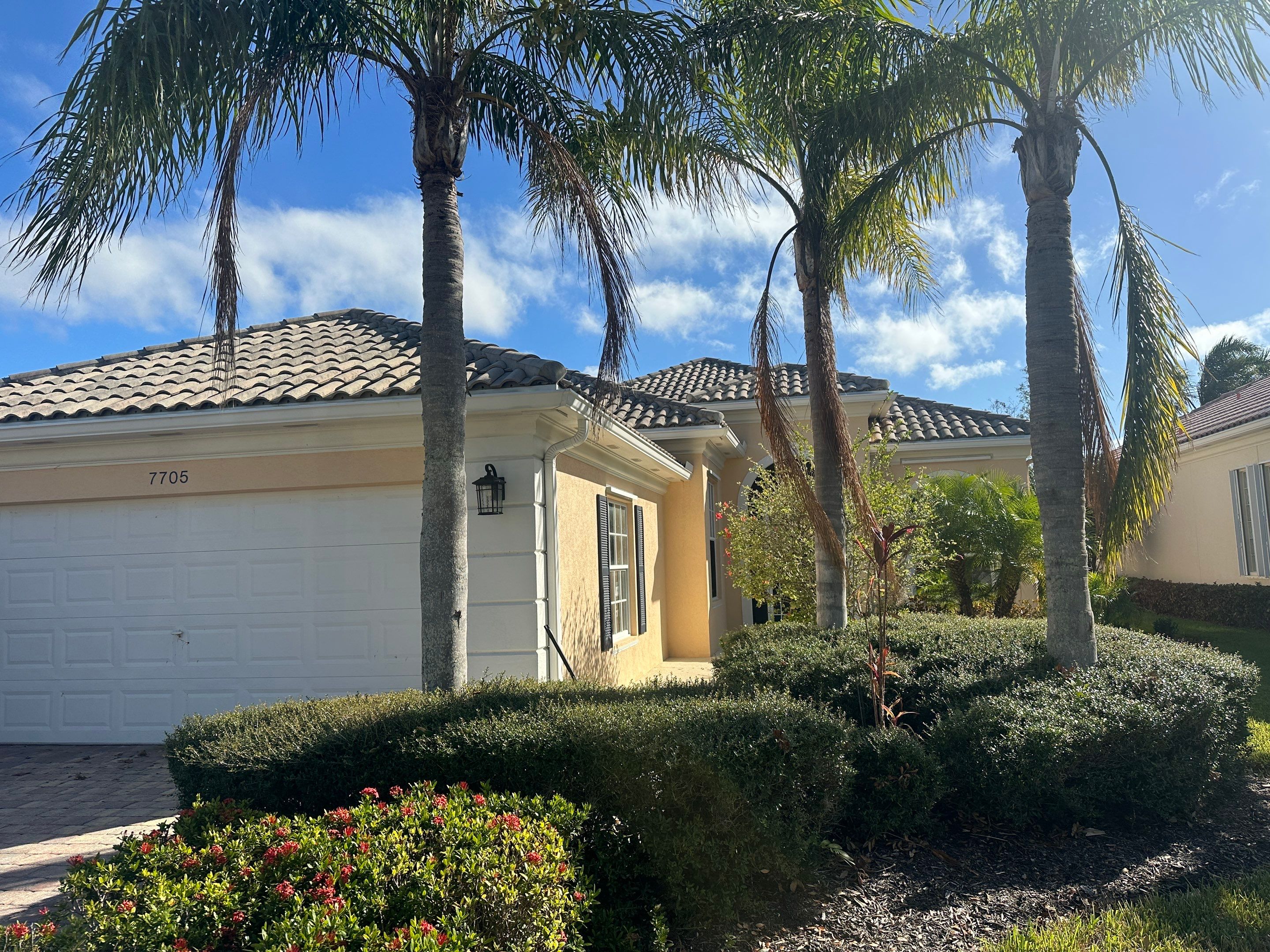 Roof Damage Claim in Sarasota by FLAPA & KeyStone