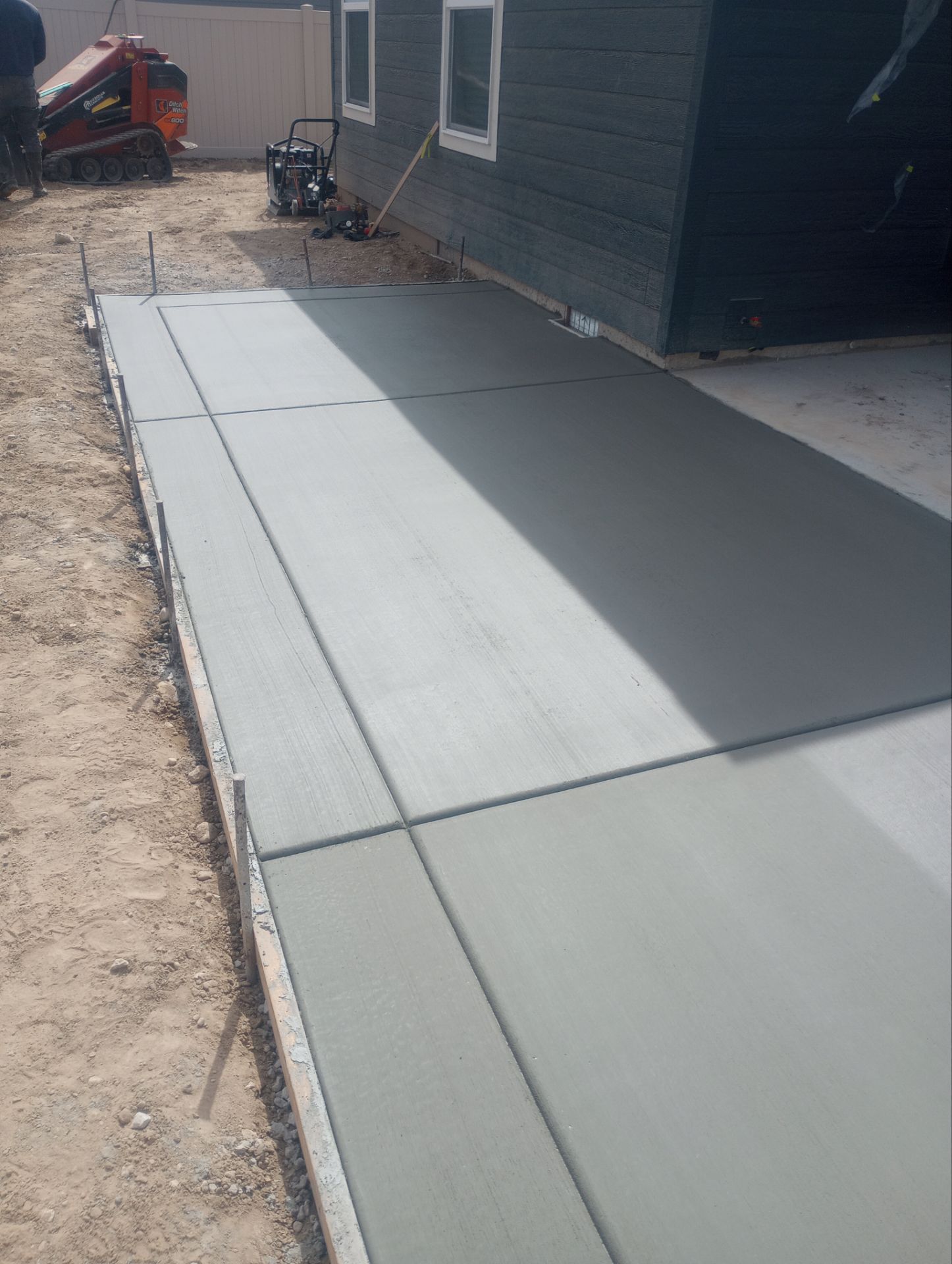 Back Patio Extension  by Meridian Concrete | Meridian Curbing & Landscape 