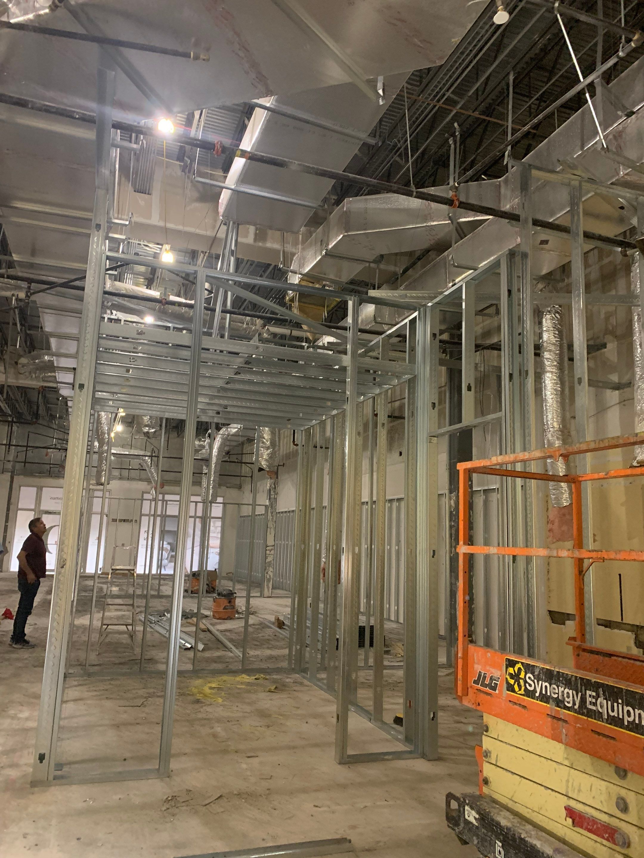Aventura Comercial by The Goat Contractor ( Giampri Corp)