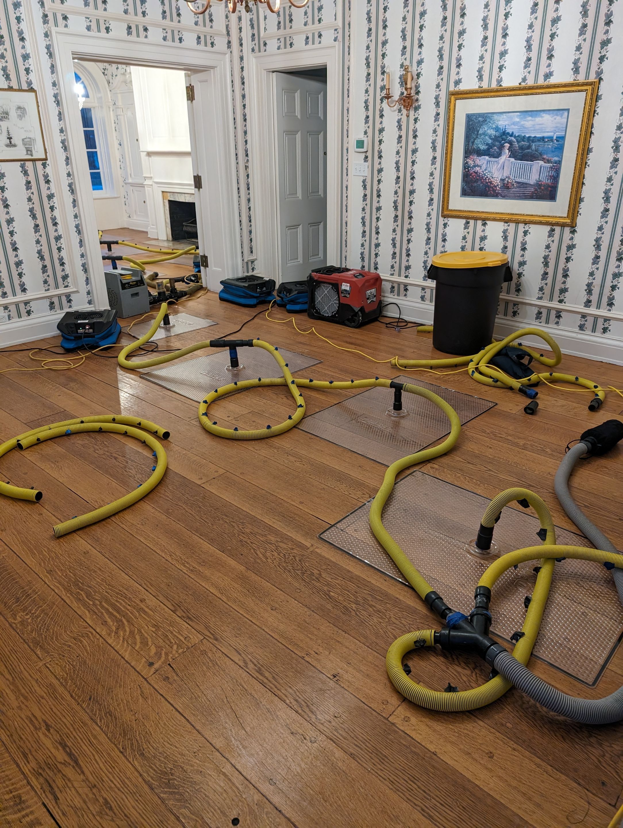 Emergency Water Damage in Commercial Building by ANR Restoration