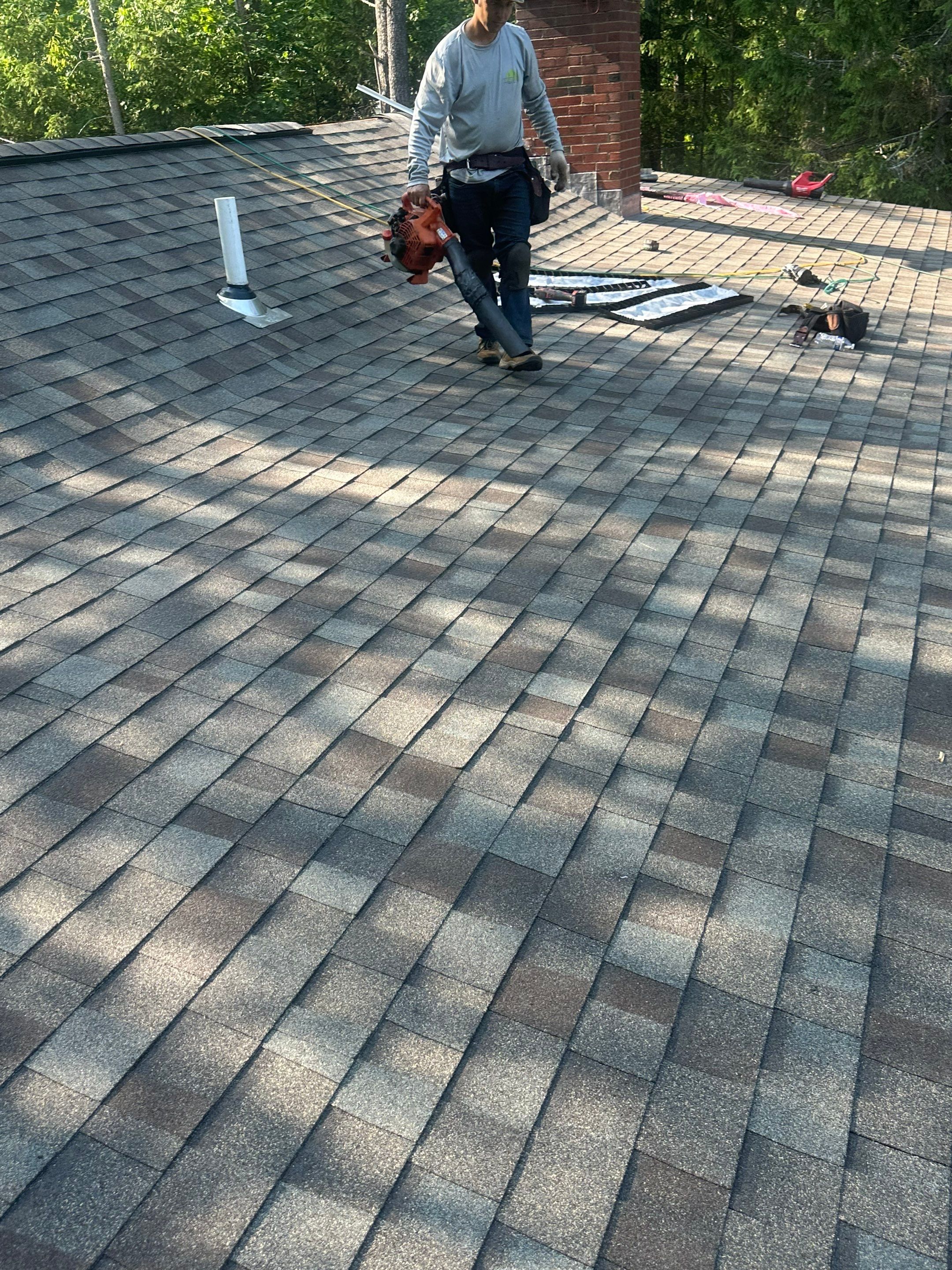 OC Roof Install On The Lake In Deerfield, New Hampshire by Tall pine roofing