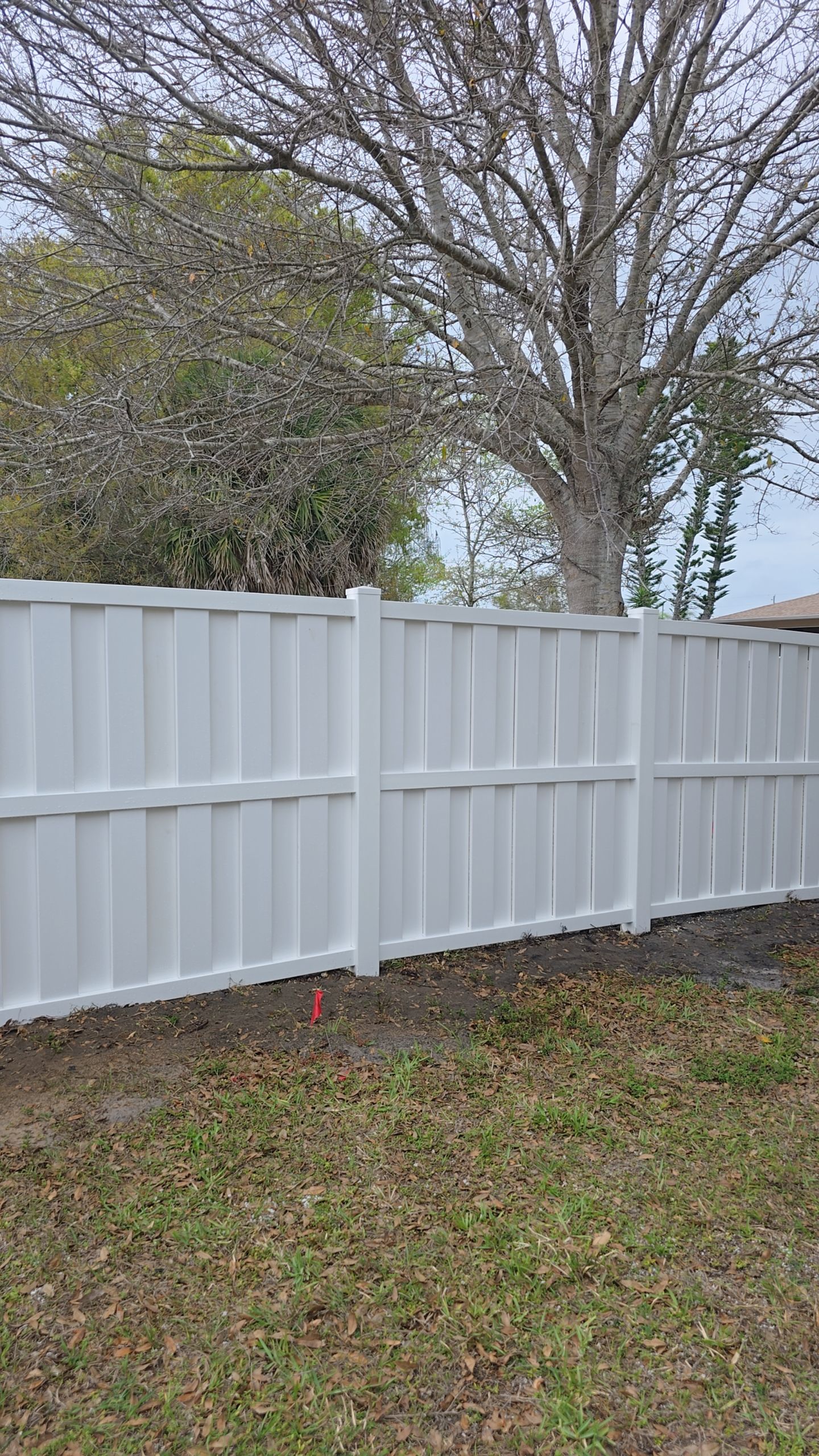 Vinyl Shadowbox Installation in Venice by True Fence LLC