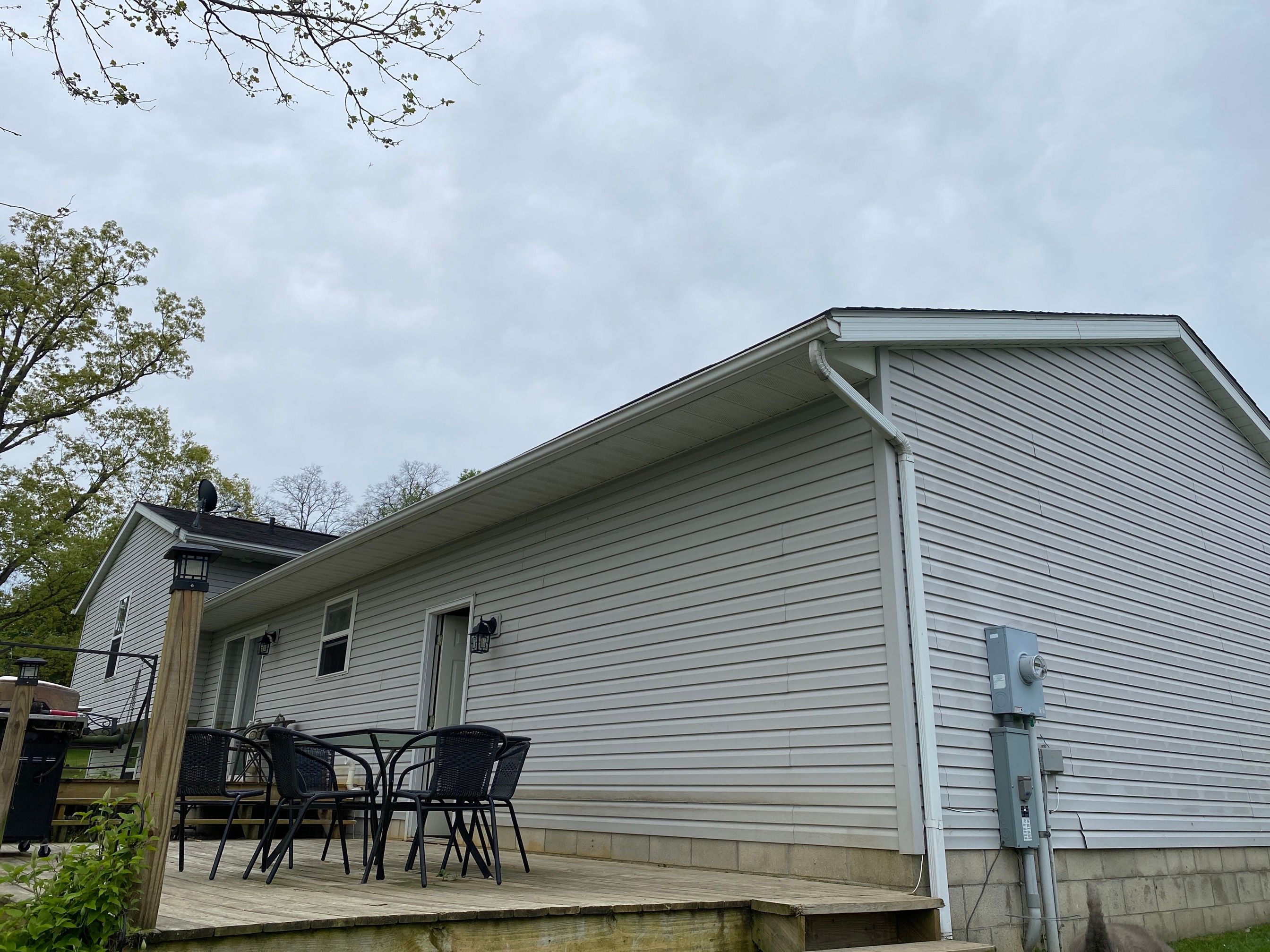 New Roof Installation by Best Exteriors Inc