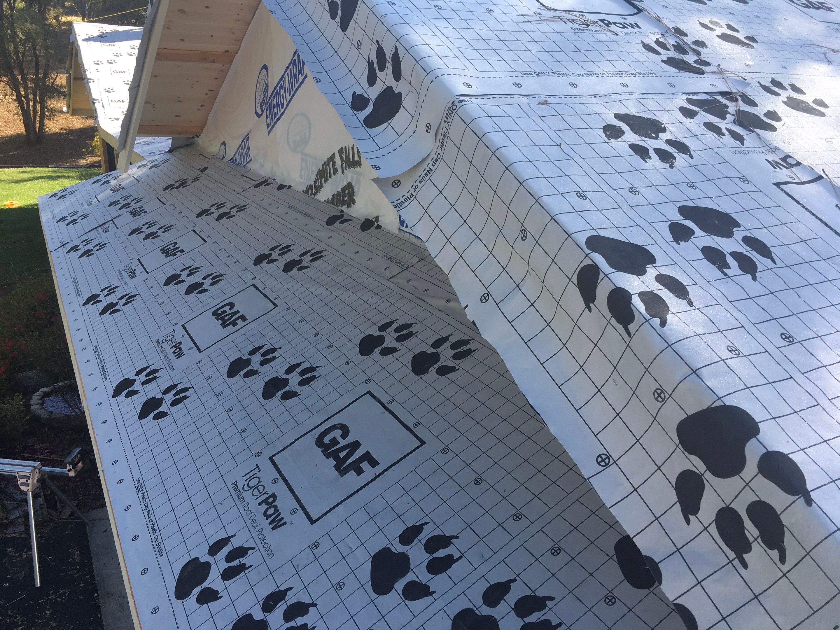 Metal roofing installation using Standing seam metal roofing system by Straight Edge Roofing Inc