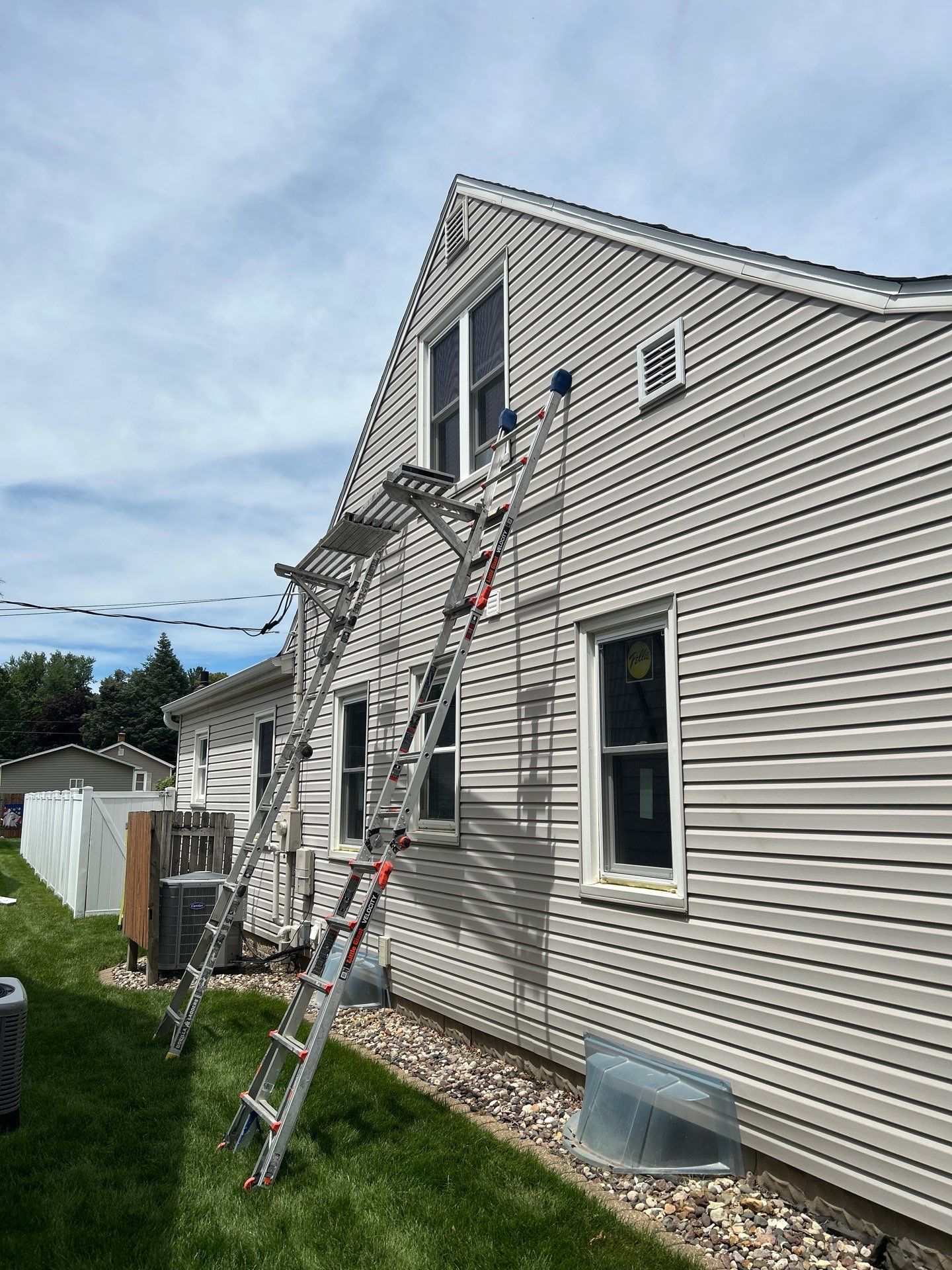 Window replacement by United Windows and Siding LLC