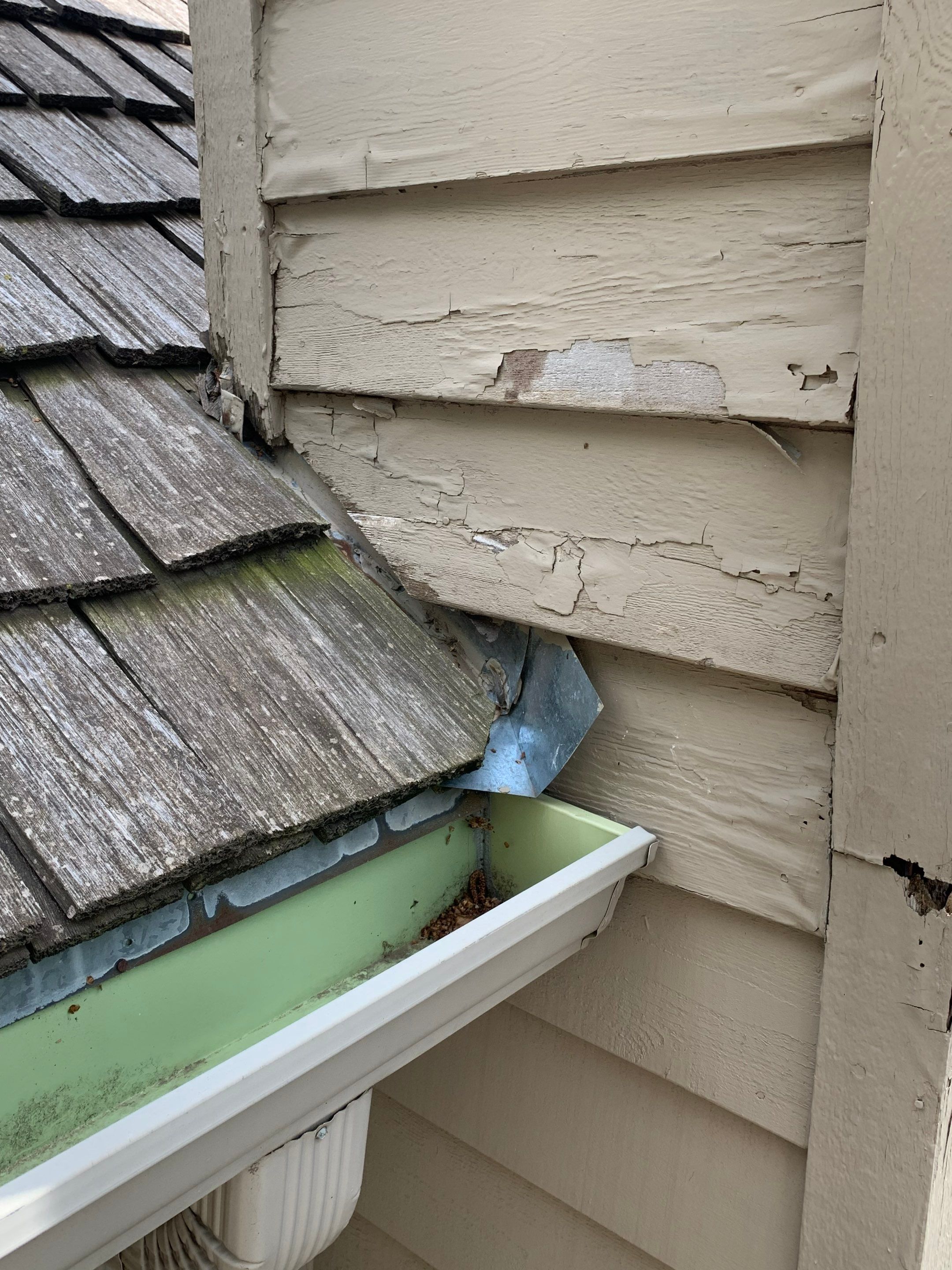 Residential Siding Replacement and Wood Rot Repair in Sioux Falls by Select Painting, Coatings & Garage Cabinets
