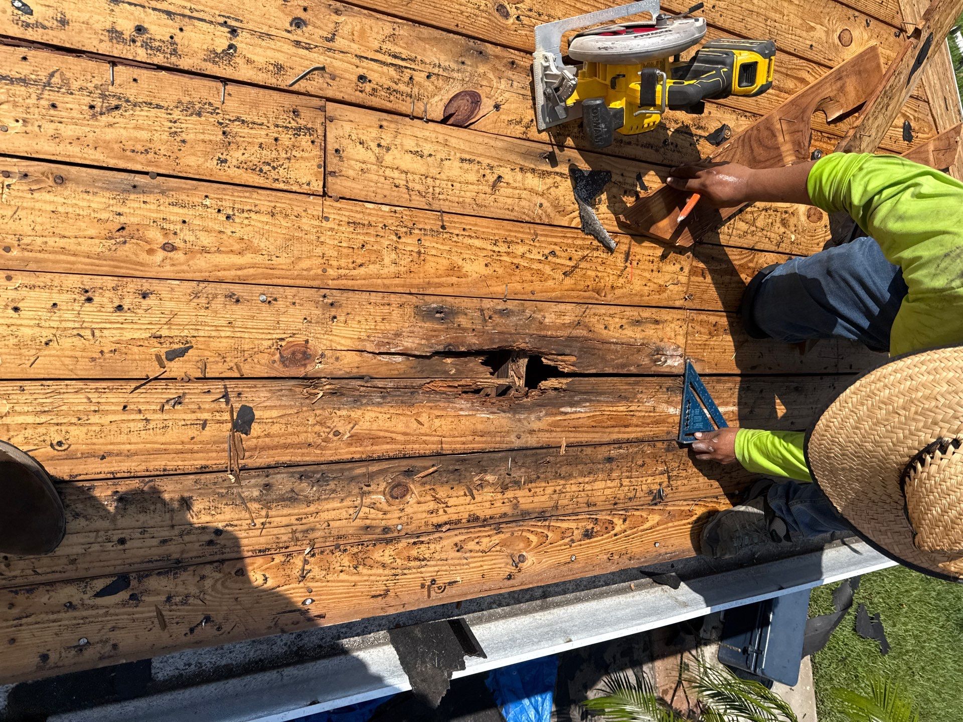Project in St. Petersburg 33710 by Mitchell Roofing Company LLC 
