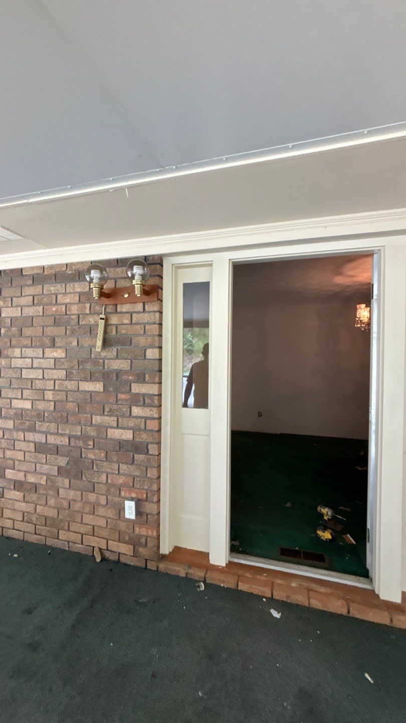 Full Interior Home Renovation in Gainesville, Georgia by RENOMAXIT, LLC