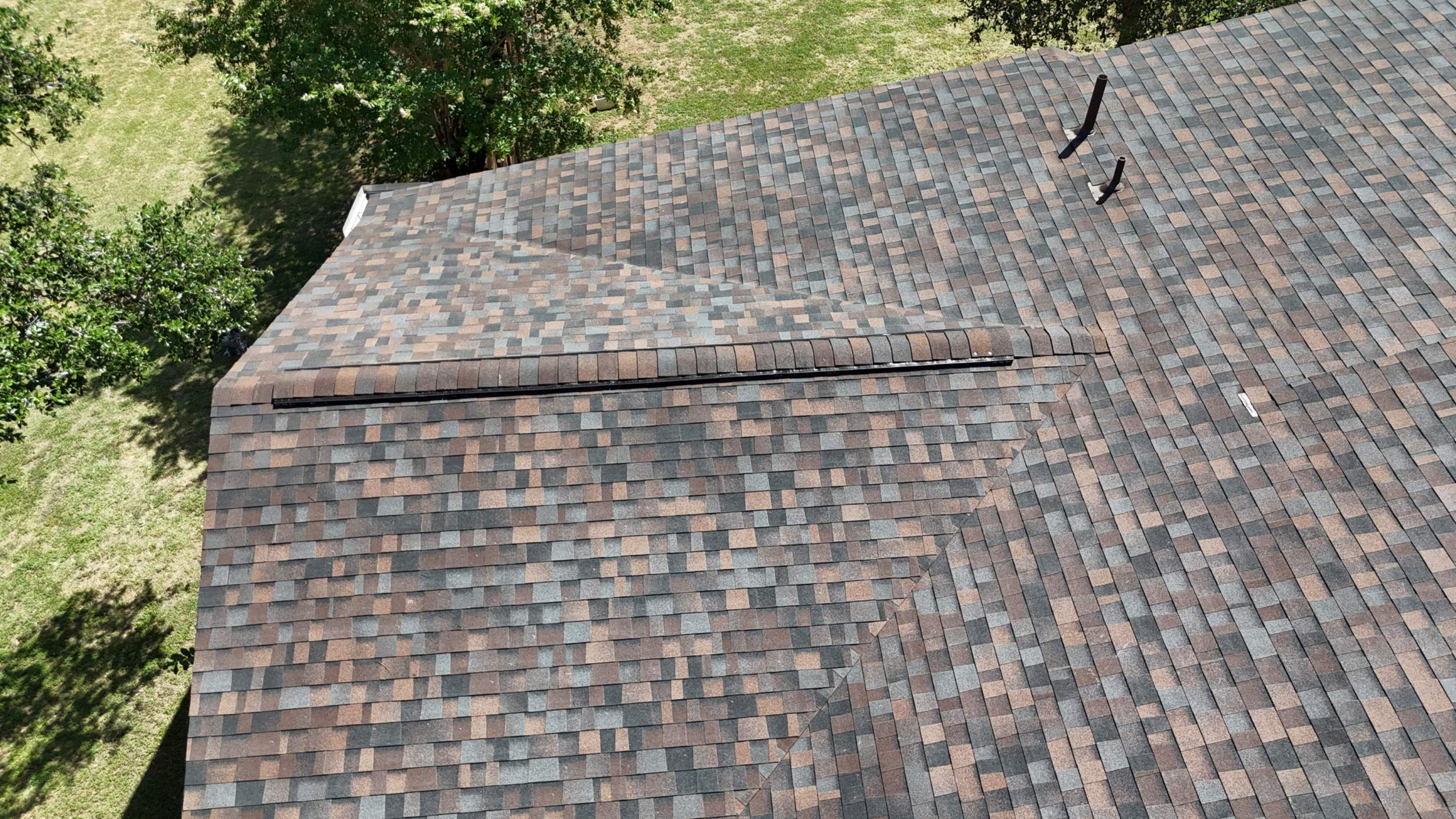 Bourbon - Owens Corning TruDefinition Duration  by RoofsOnly.com
