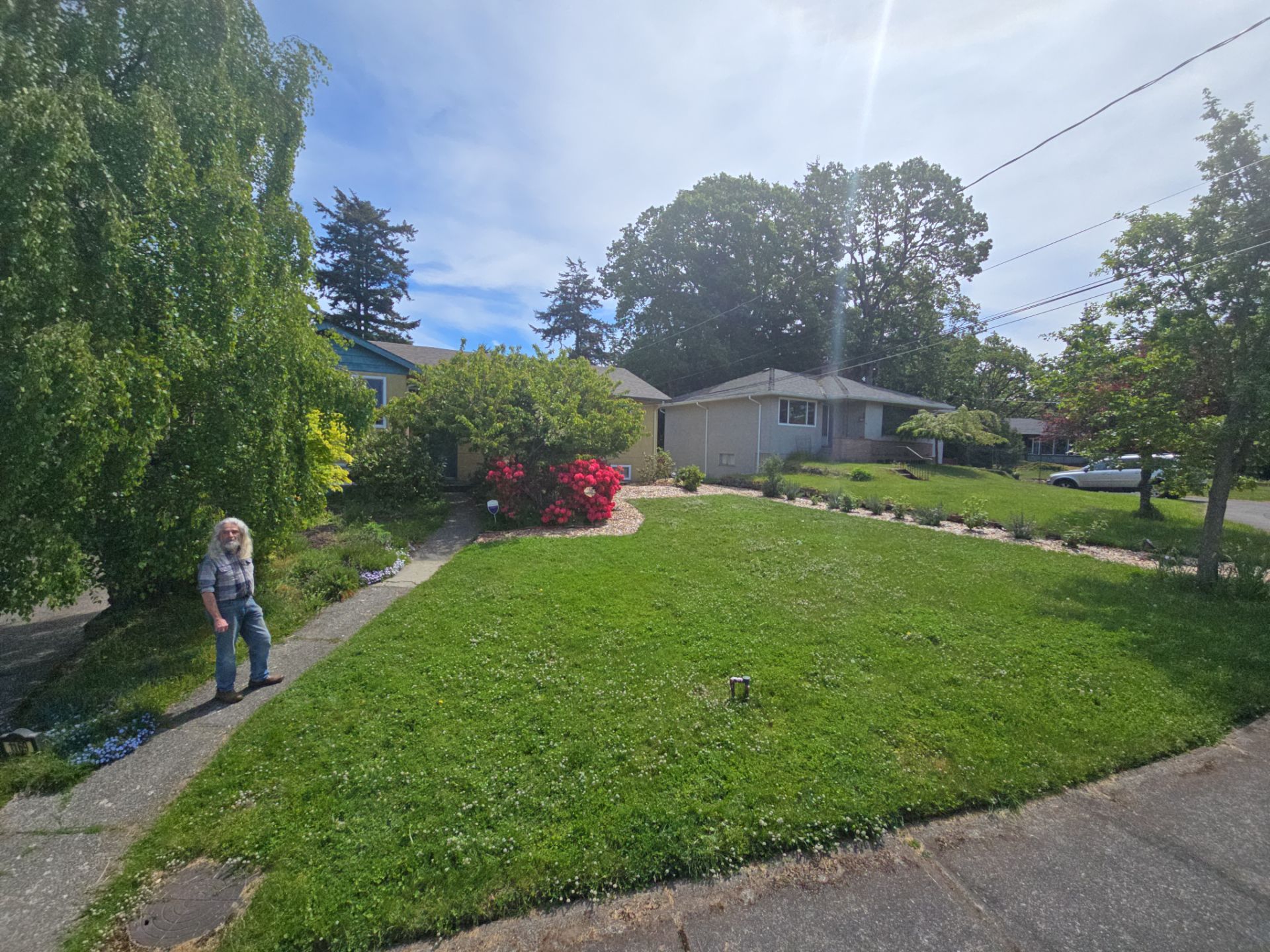 Front Yard Ecological Conversion – A West Coast-Inspired Low-Maintenance Oasis by Habanero Garden and Exterior Care