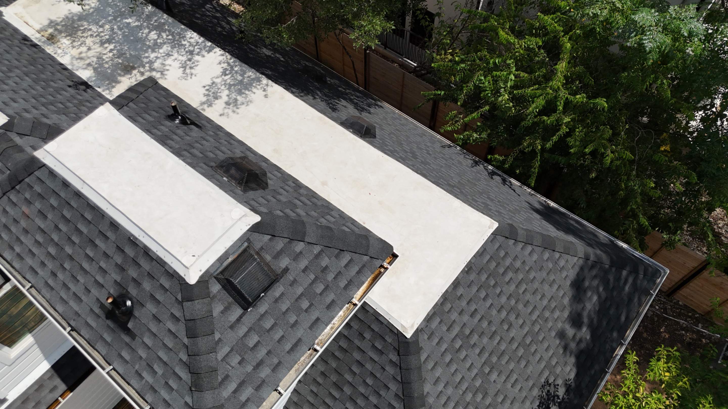 Charcoal - GAF Timberline HDZ by RoofsOnly.com