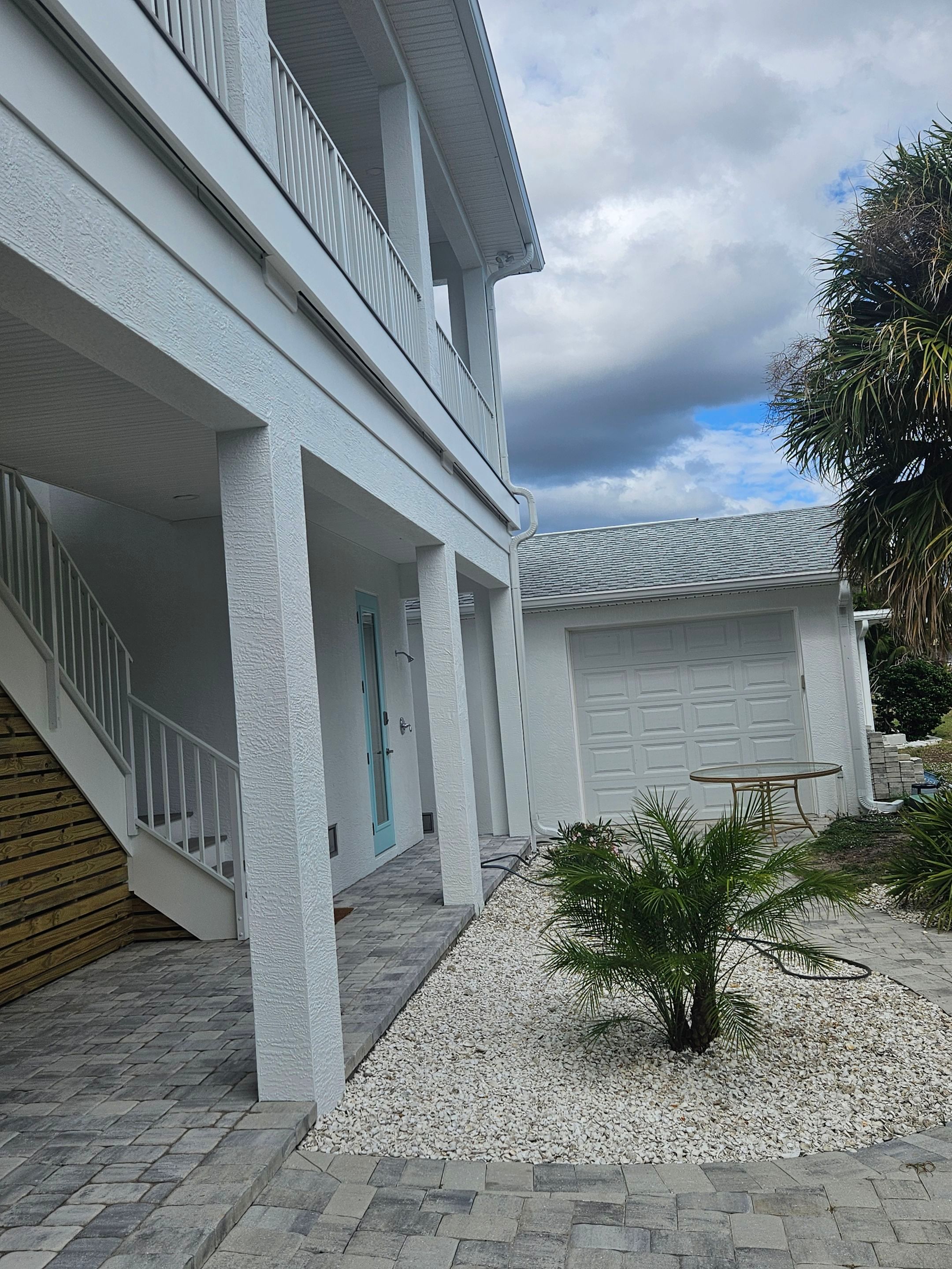 6-inch K-style Seamless Gutters and 3x4 Downspout Elbow Installation in Englewood, FL  by Gutter Professors