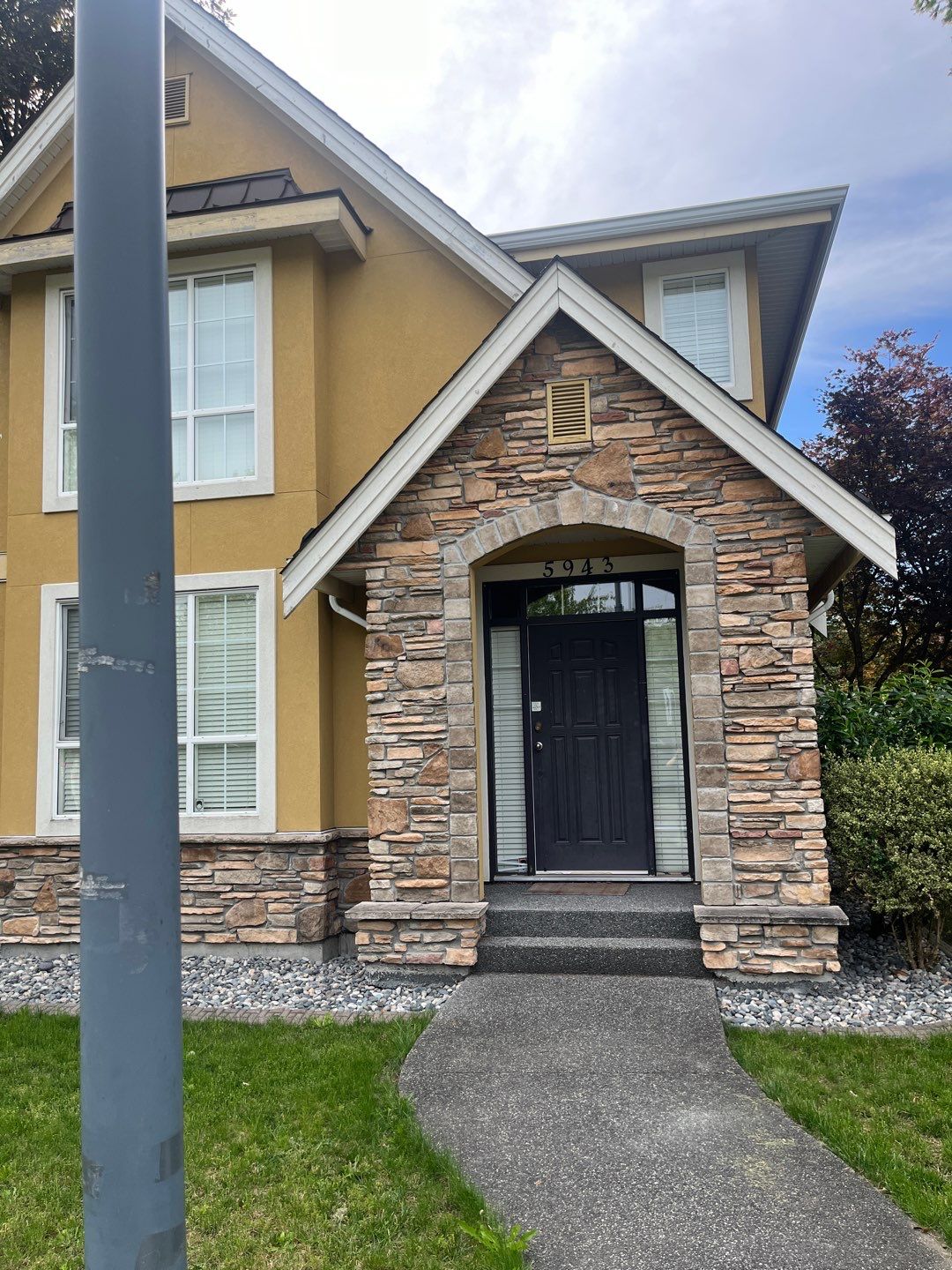 Residential Reroof Shingle using GAF Timberline HDZ by Top Notch Roofing Inc