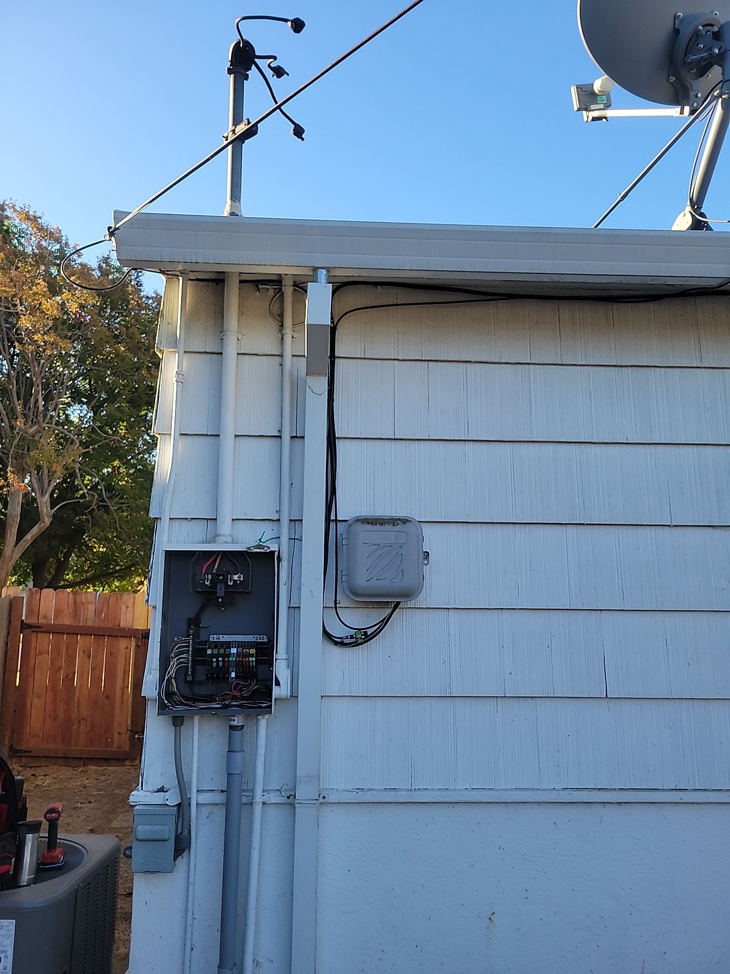 200a MPU by Peach Electric Inc