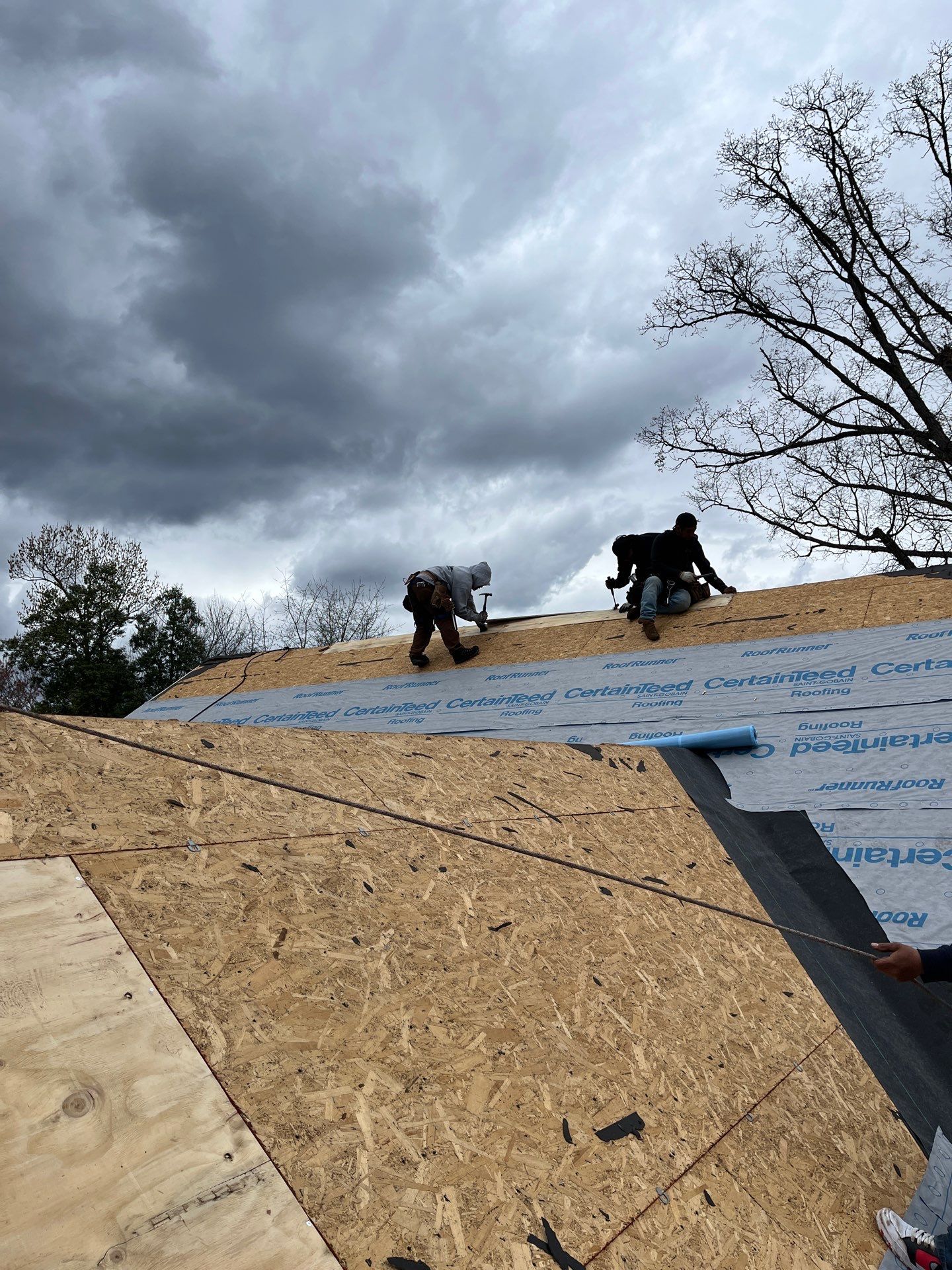 Burke: CertainTeed Landmark Pro Designer Shingles in Max Def Weathered Wood by RM Banning, Inc.