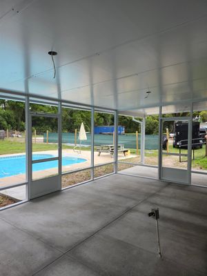 Poolside Screen Room in Pace