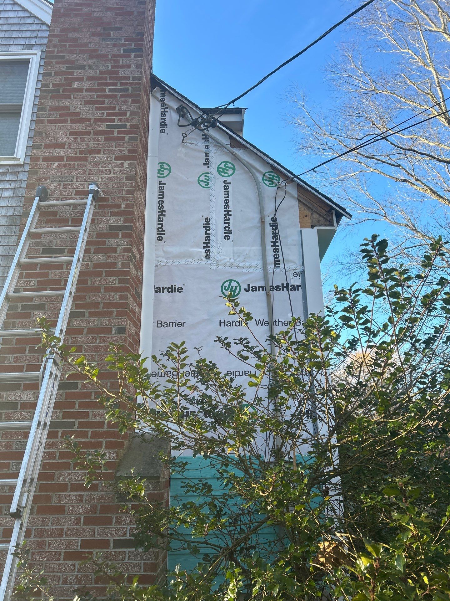 James Hardie siding in Dream Collection color - Dighton, MA by UBrothers Construction