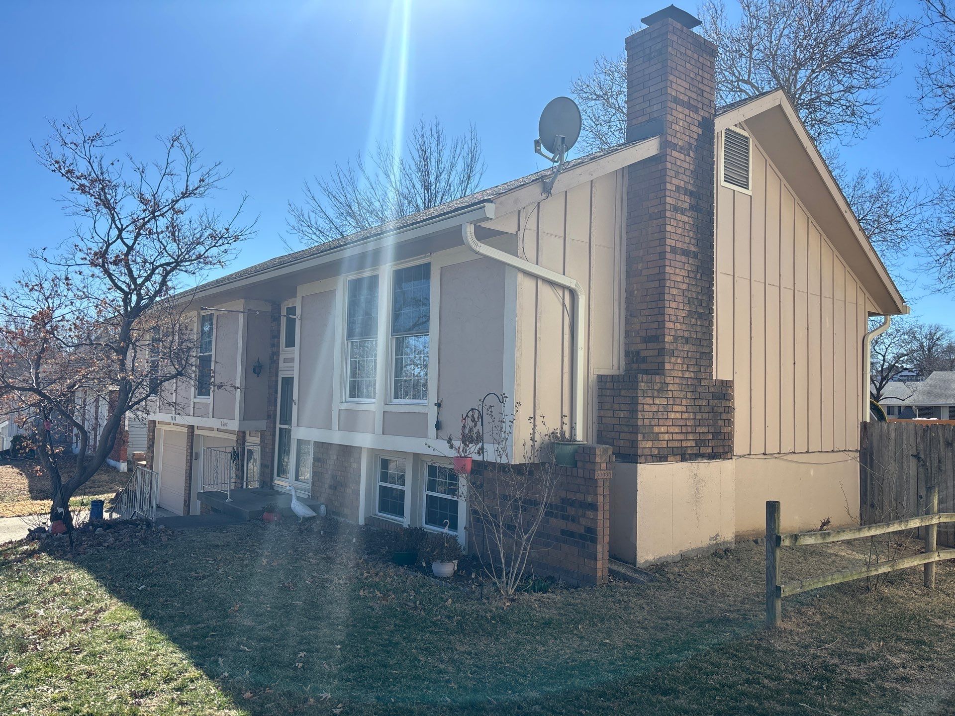 James Hardie in Kansas City Mo  by EEC  Windows, Siding & Roofing 