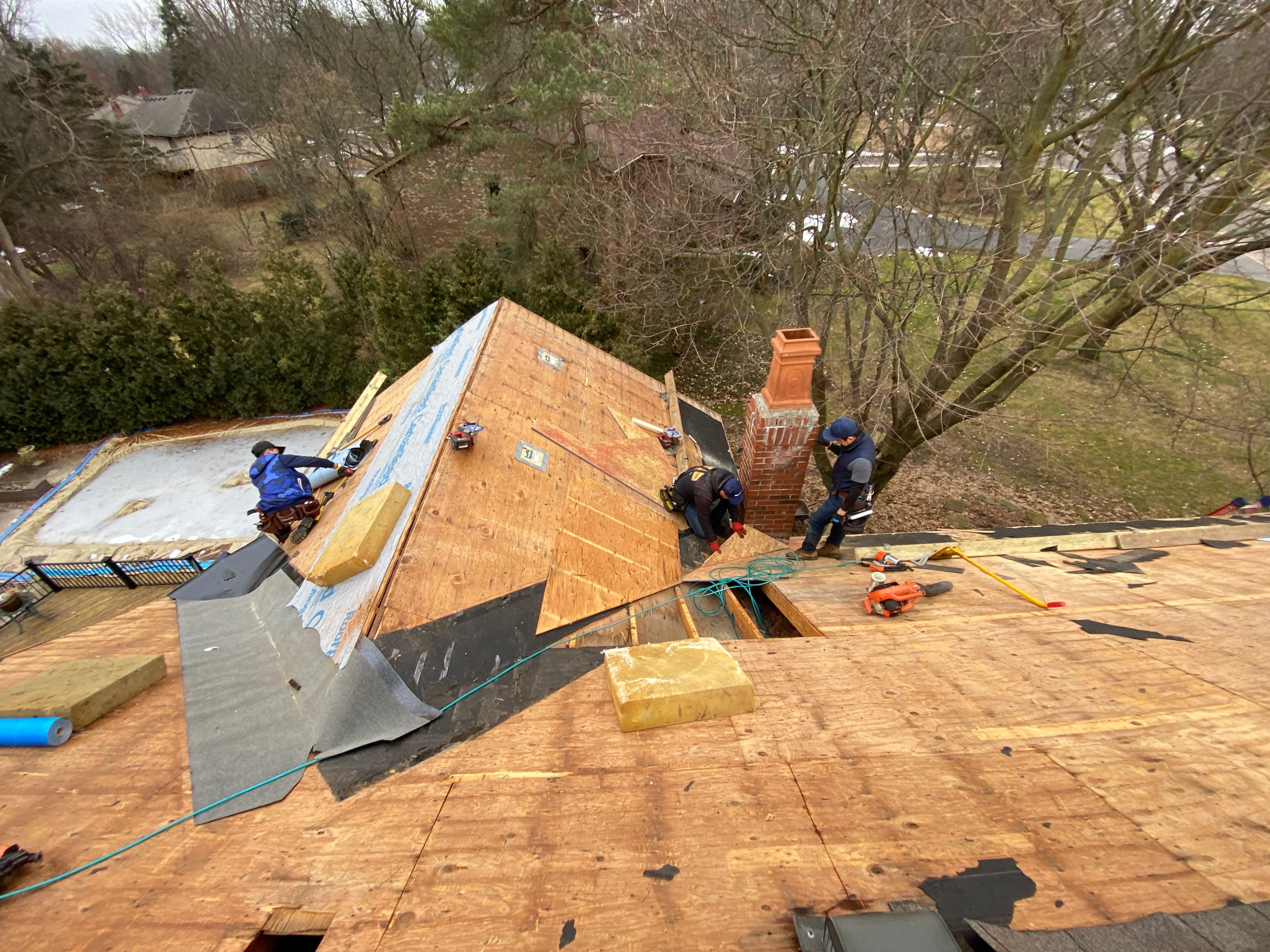Roof Replacement using CertainTeed Landmark by 180 Contractors