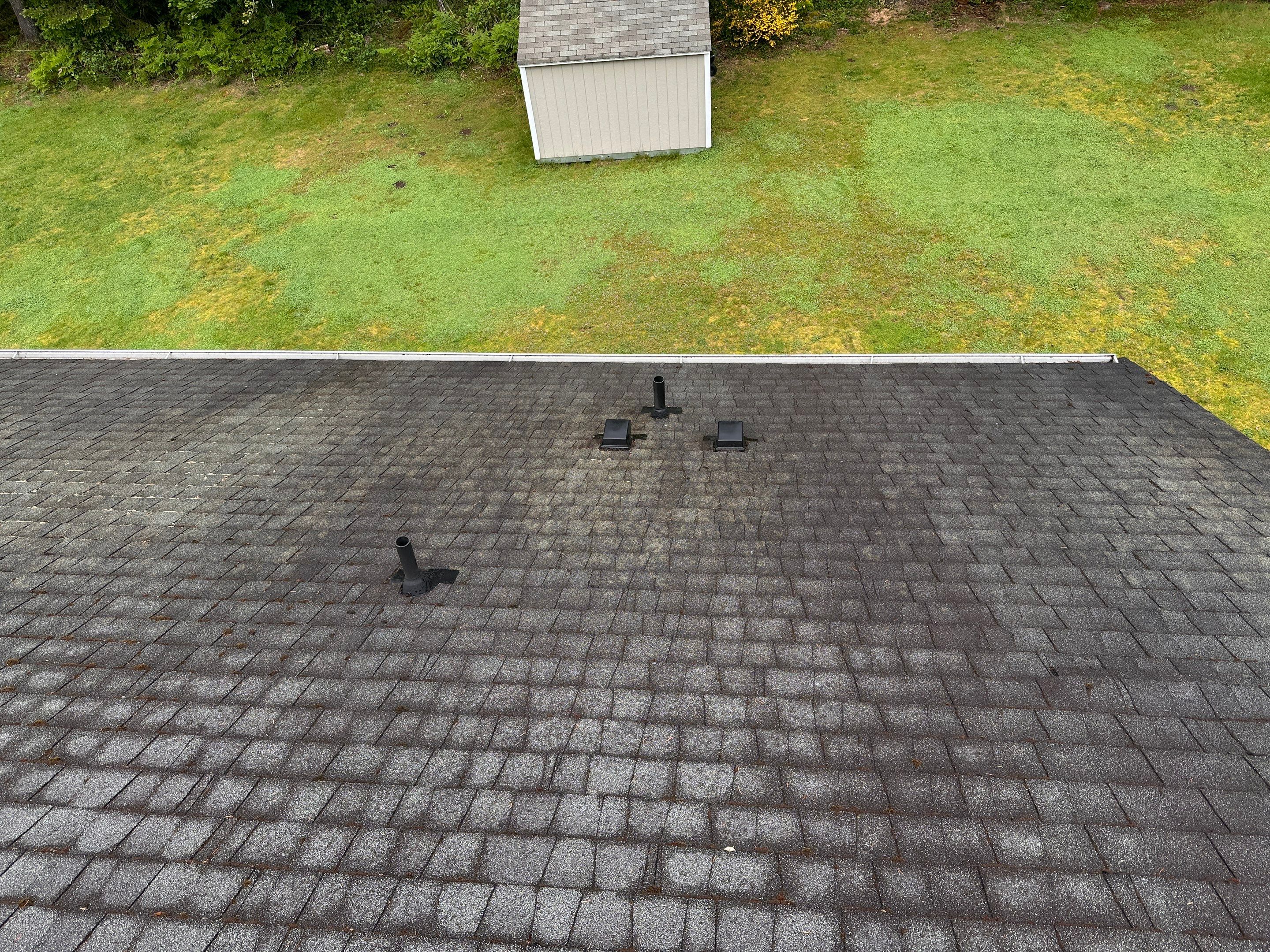 AGS Roof Wash, House Wash, Pressure Wash, Window Cleaning in North Bend by WindowWorks