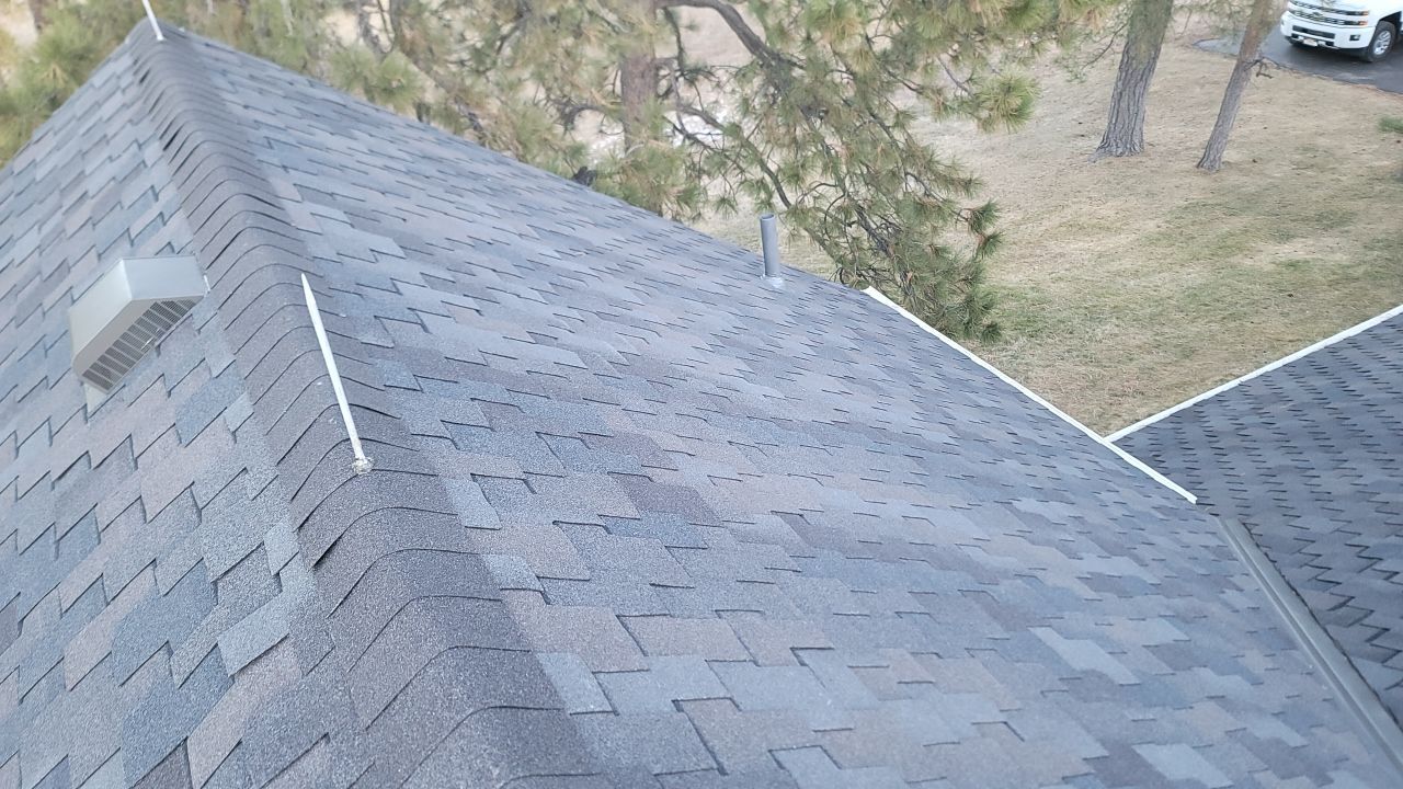 Parker McKean House  by Jireh 7 Roofing 