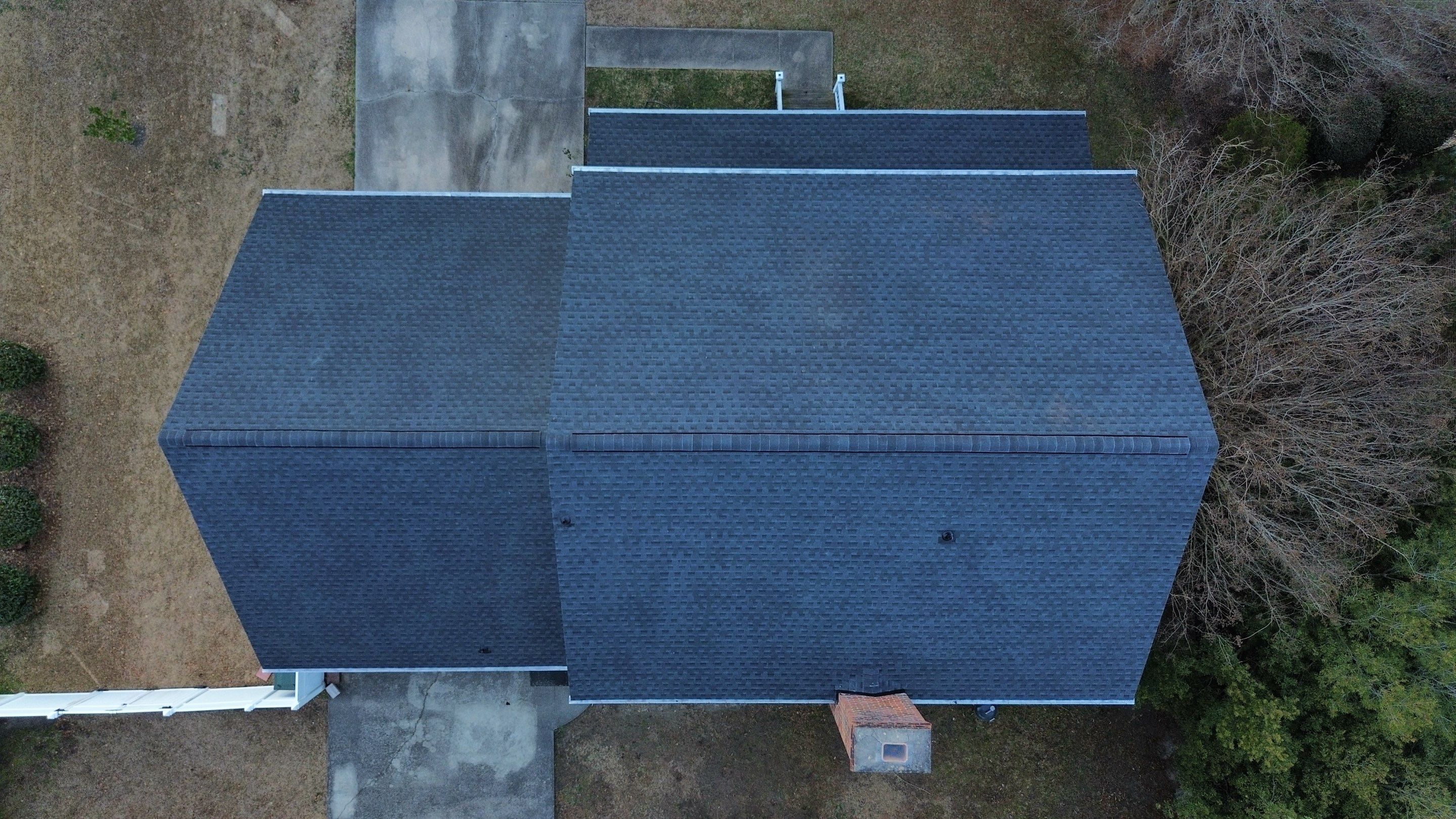 GAF HDZ Charcoal by Skybird Roofing