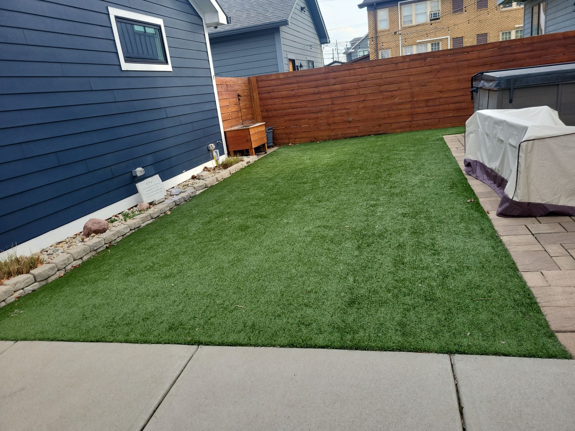 Backyard Lawn in Indianapolis by Southwest Greens Midwest
