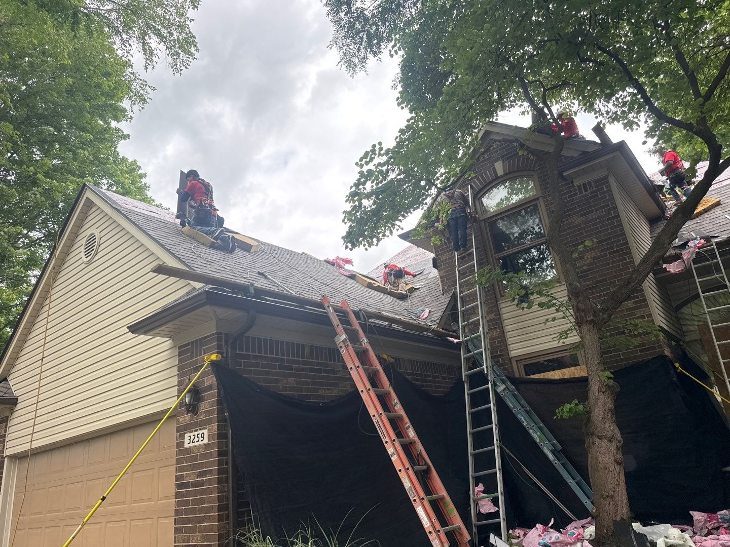 Roof Replacement using Owens Corning Duration Flex by 180 Contractors