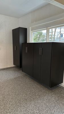 Teri M. upgraded their garage with cabinets