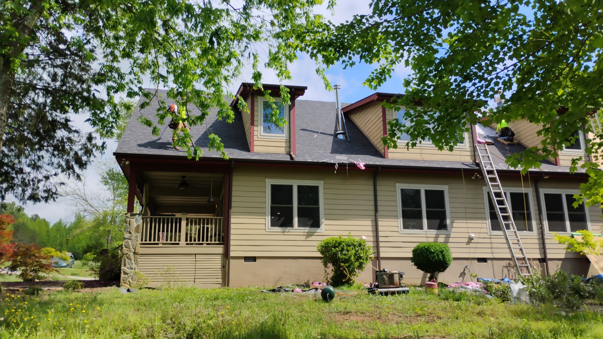 Tony's roof by BROCK BUILDERS 