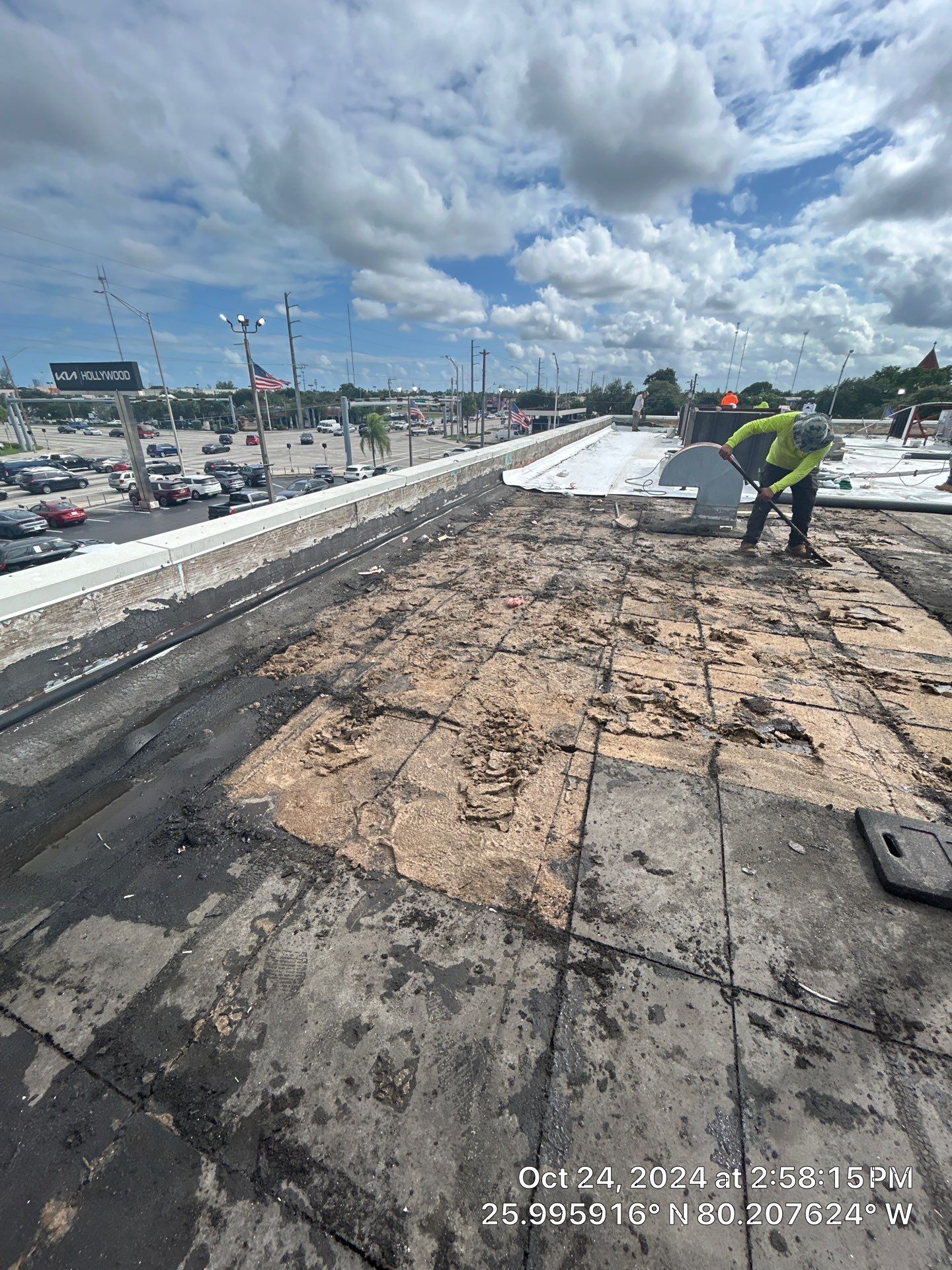 COMMERCIAL REROOF GAF TPO EVERGUARD 60 MIL SMOOTH WITH 1-1/2" INSULATION by Earl W. Johnston Roofing