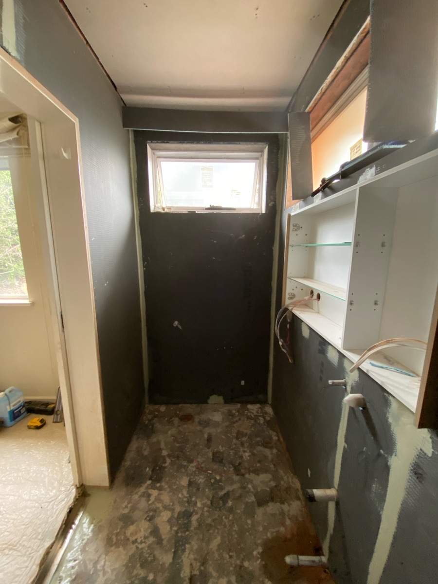 Ensuite Renovation by Re-seal Bathrooms