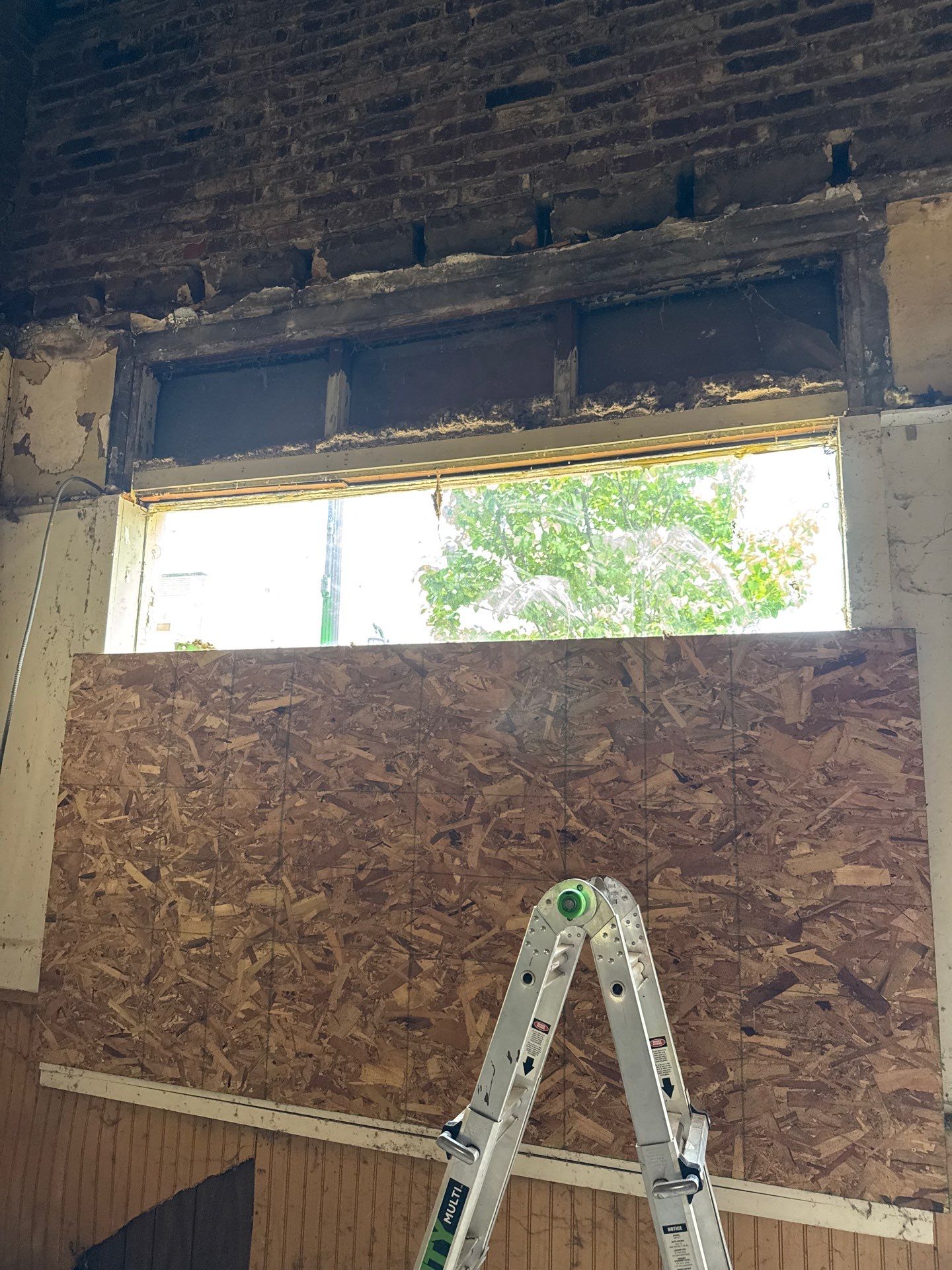 Commercial Storefront Window Boarding and Site Preparation in Sebring by Ohio State Windows