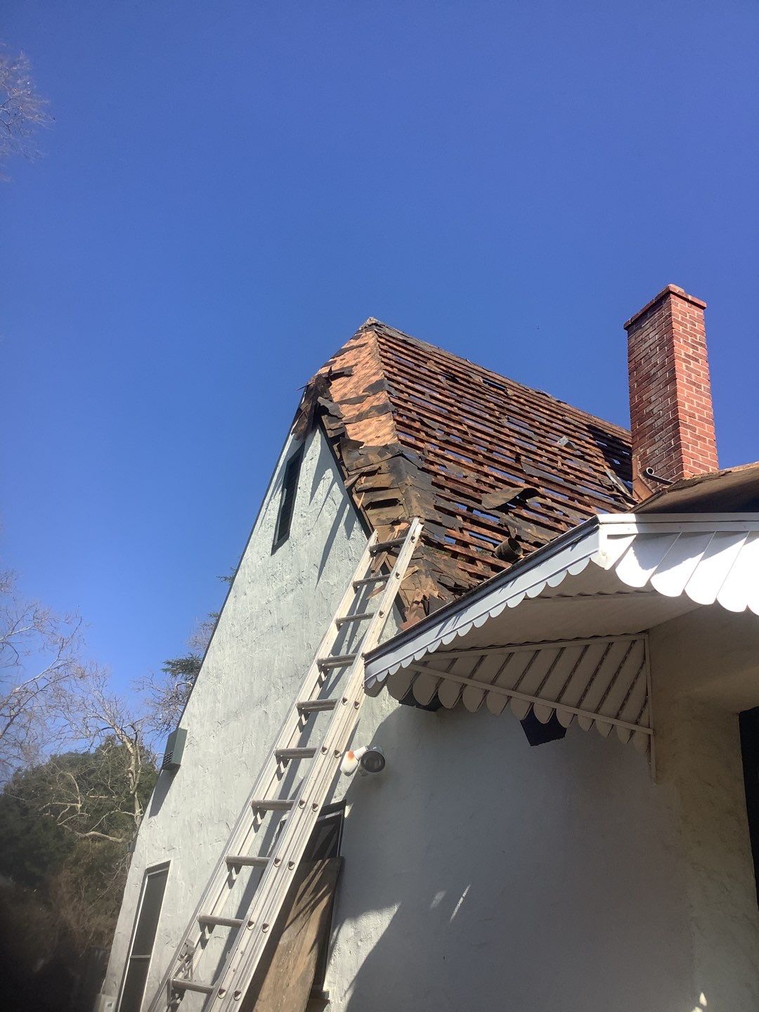 Residential Roofing Installation using Owens Corning Roofing Shingles by Byers Enterprises 