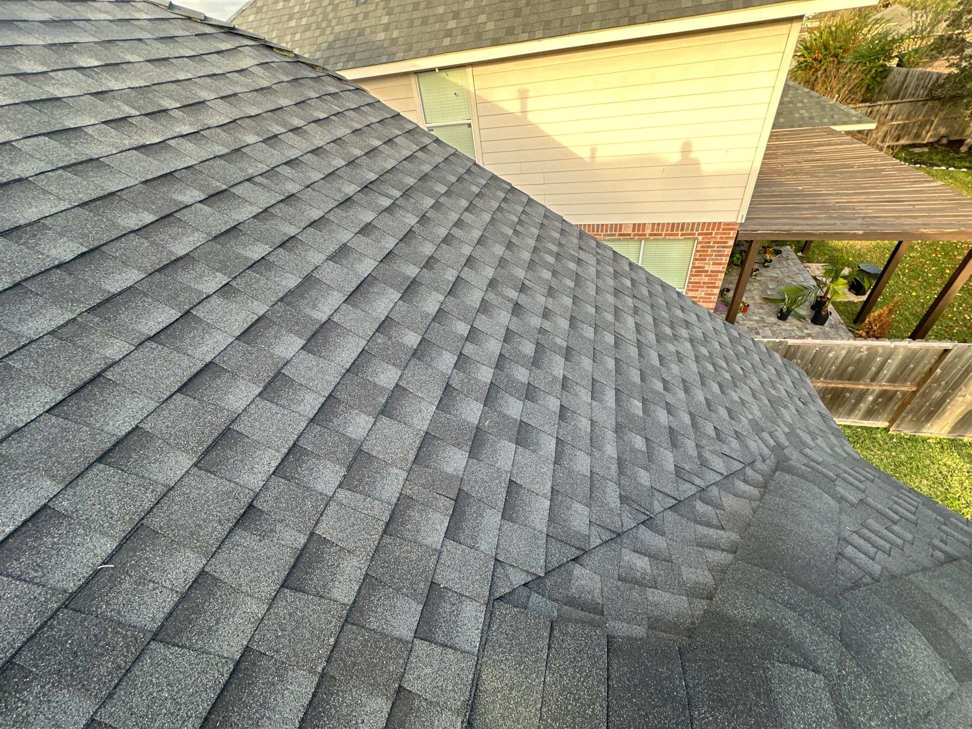 GAF HDZ CHARCOAL W/ PREMIUM RIDGE Z by Motion Roofing